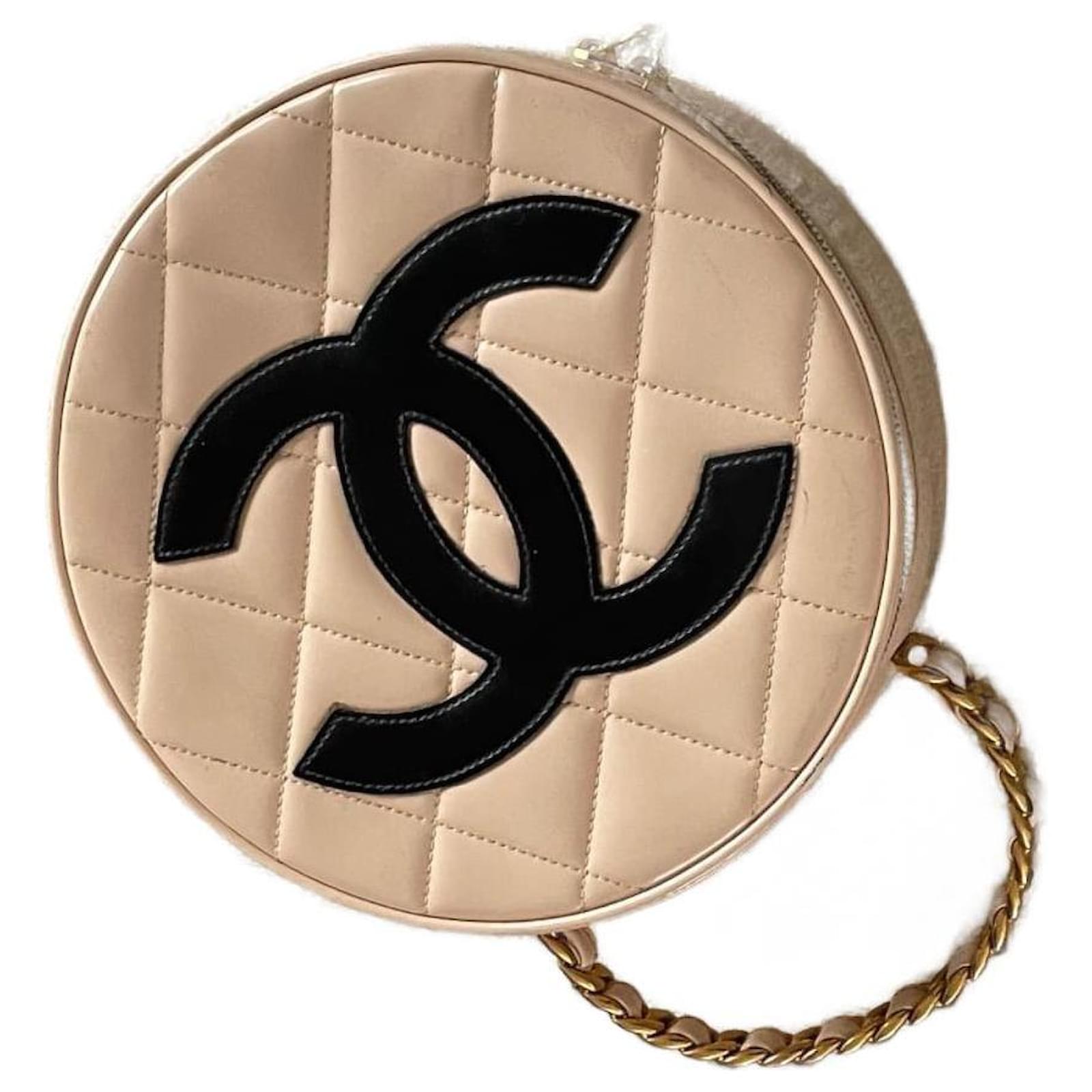 Chanel Collector 1995 Beige Patent leather ref.947973 - Joli Closet