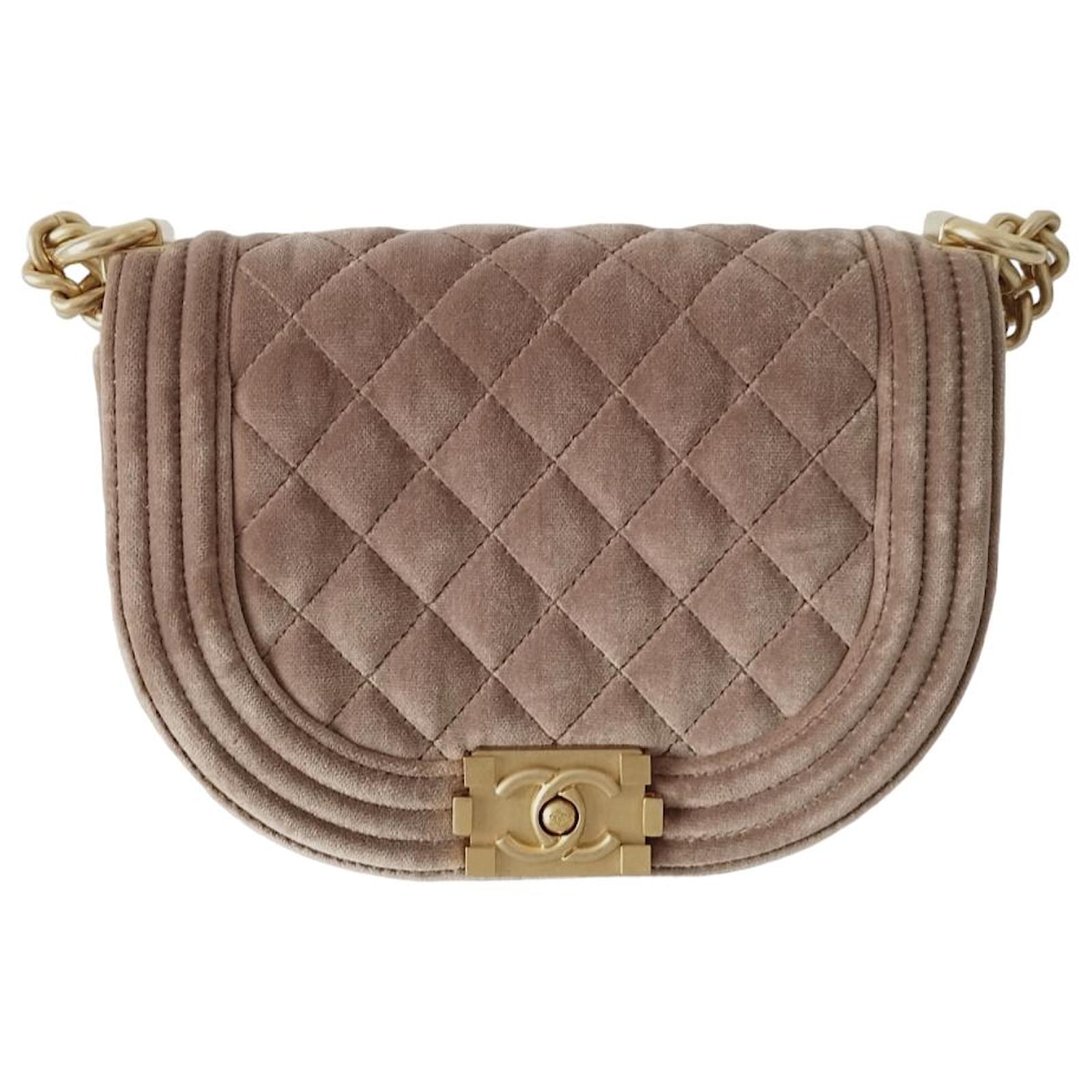 Chanel Boy Messenger Curve bag in gold suede calf leather/khaki