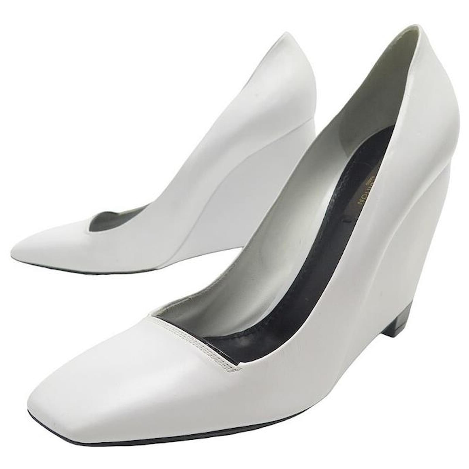 louis vuitton heels white