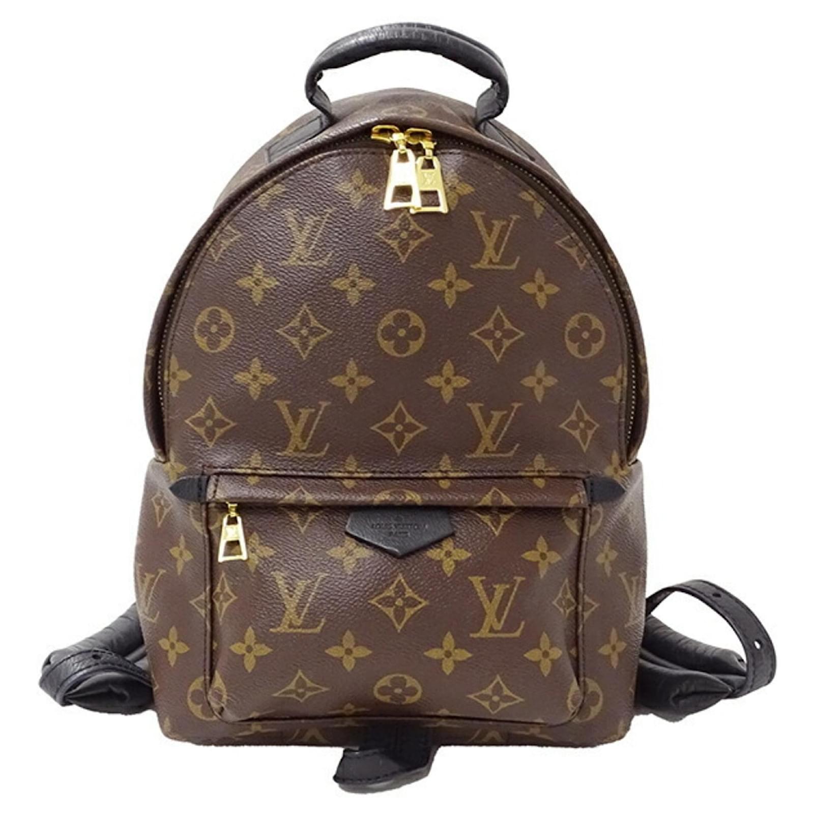 Louis Vuitton lockMe backpack in 2023  Classic backpack, Backpacks,  Fashion backpack