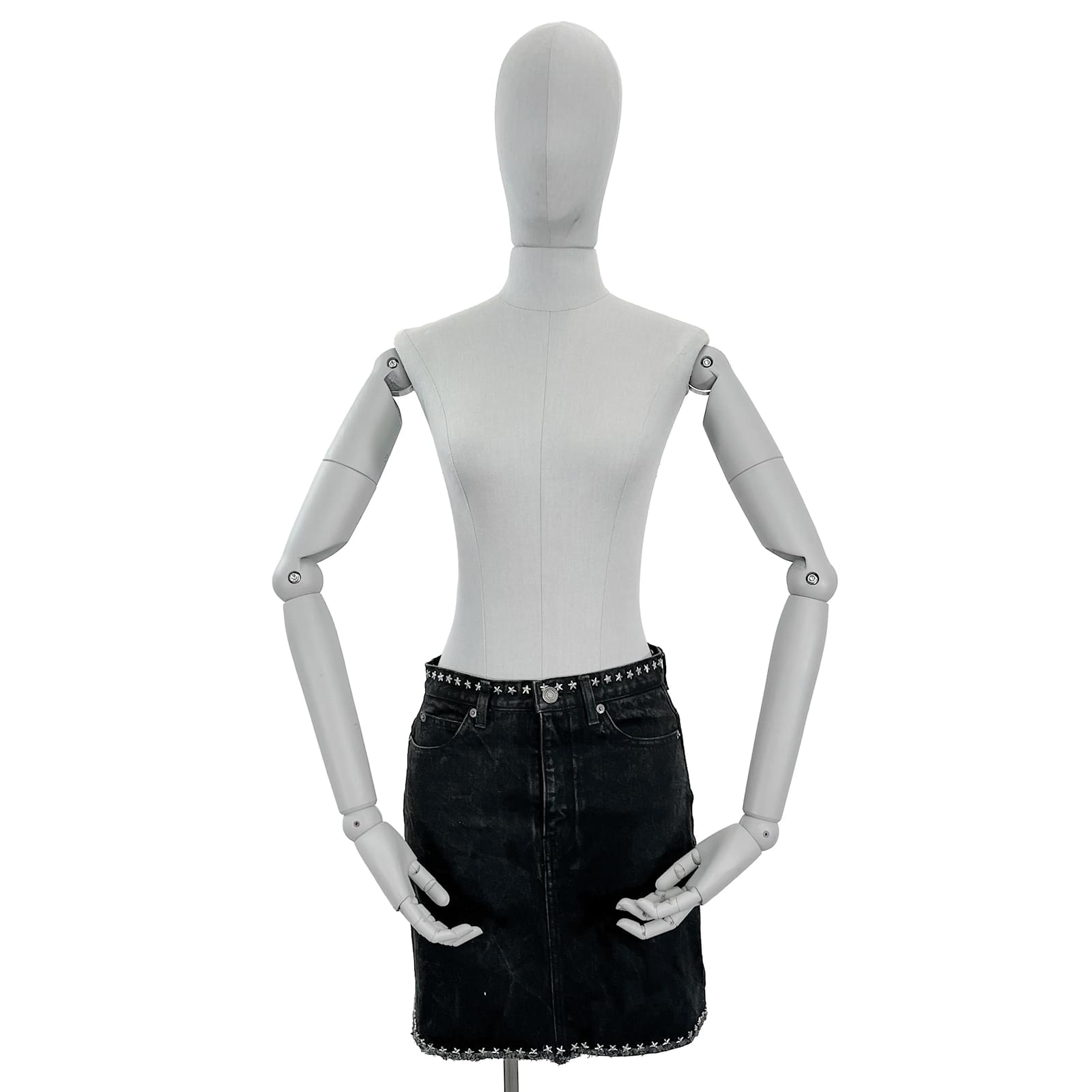 Yves Saint Laurent, Skirts