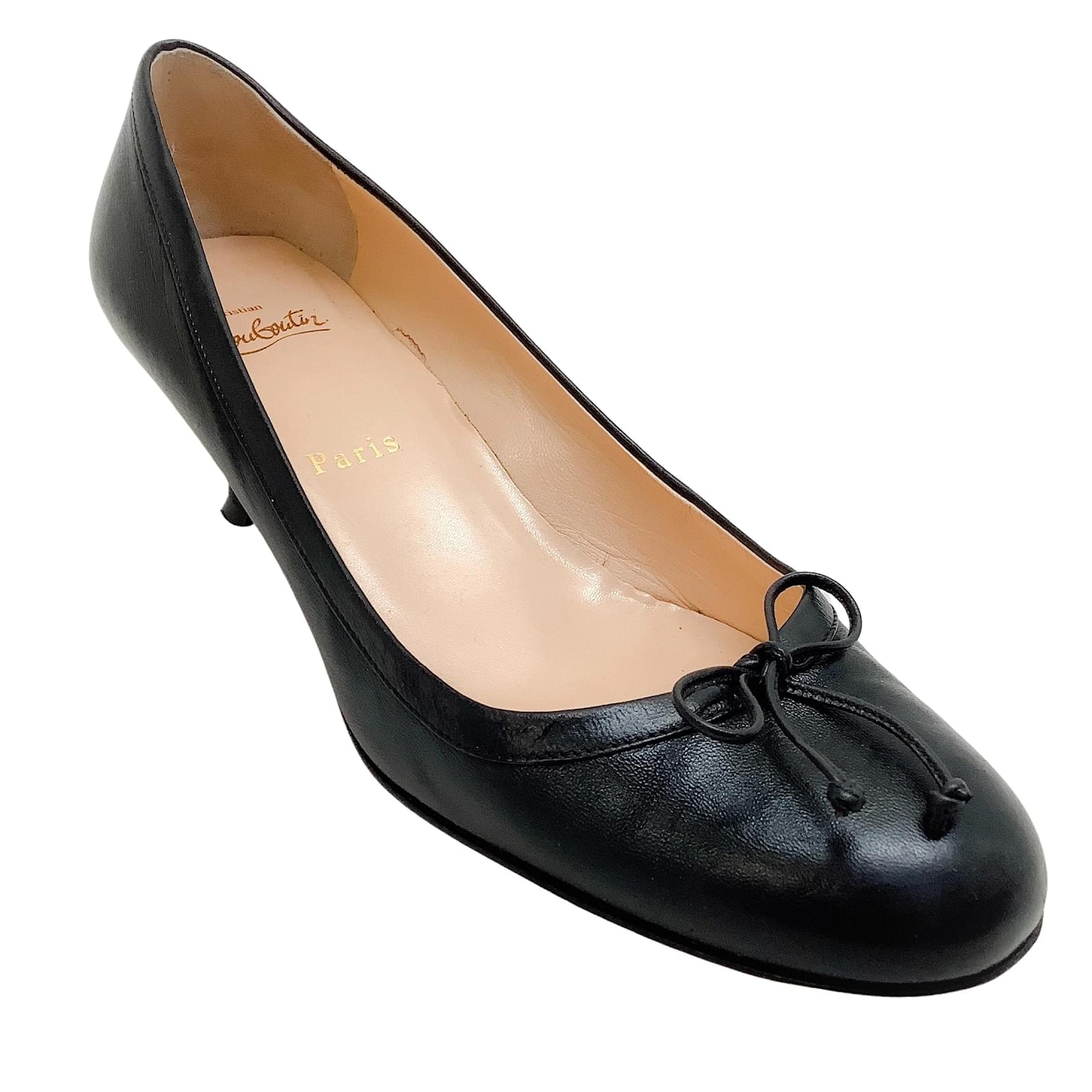 Christian Louboutin Black Leather Ballet Pumps ref.954241 - Joli Closet