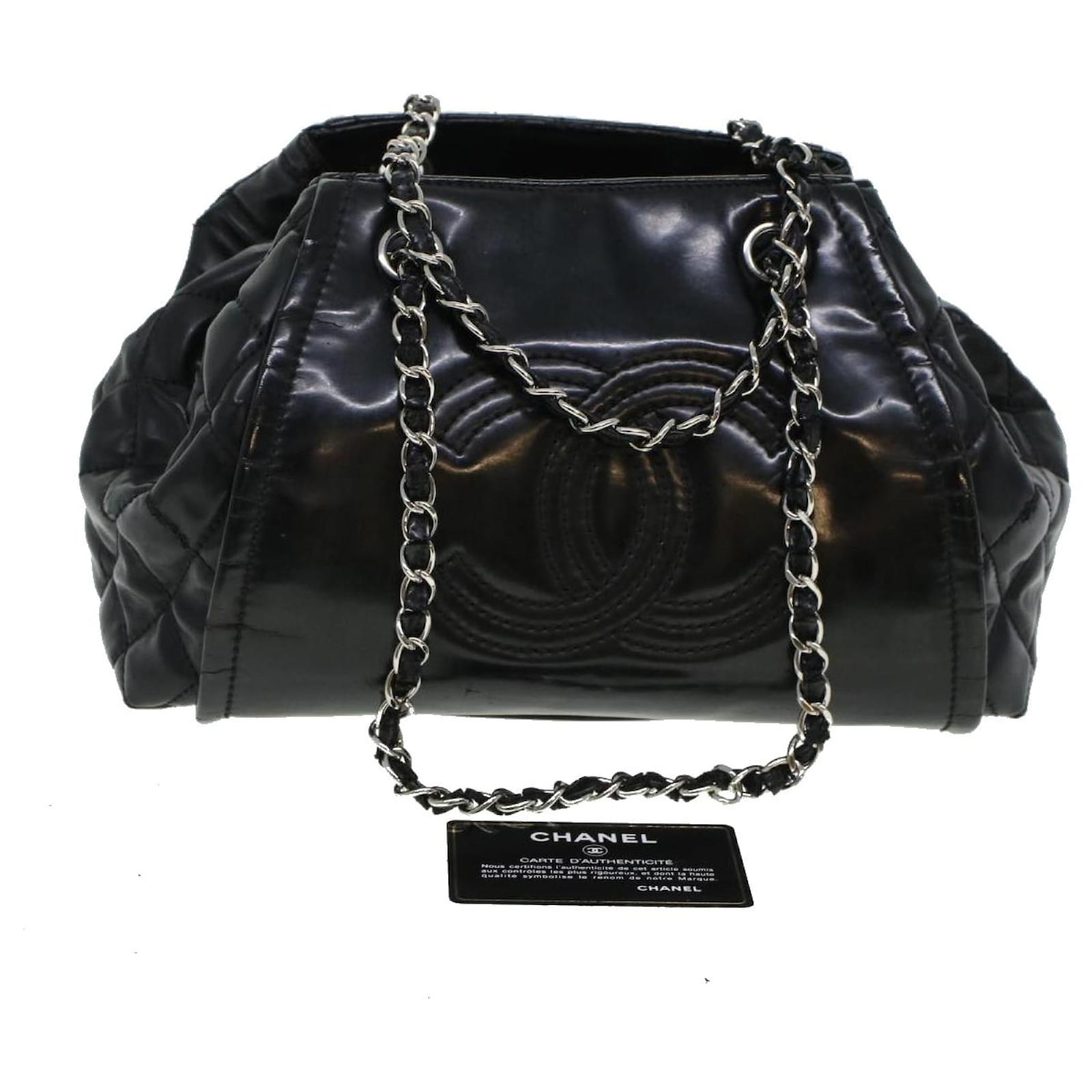 CHANEL Matelasse Chain Shoulder Bag Patent leather Black CC Auth
