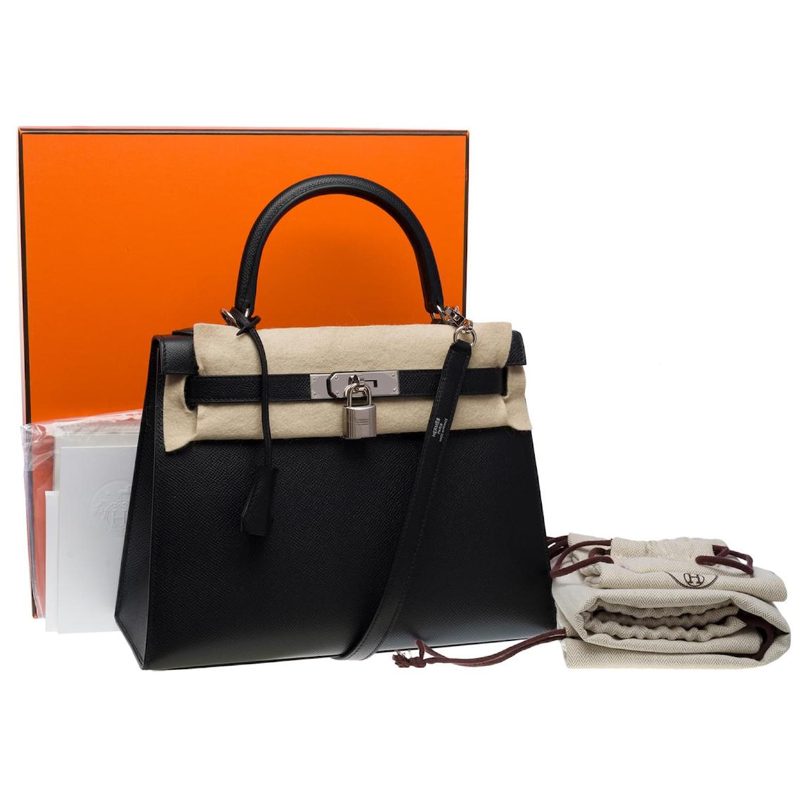 Handbags Hermès Hermes Kelly Bag 28 in Black Leather - 101239