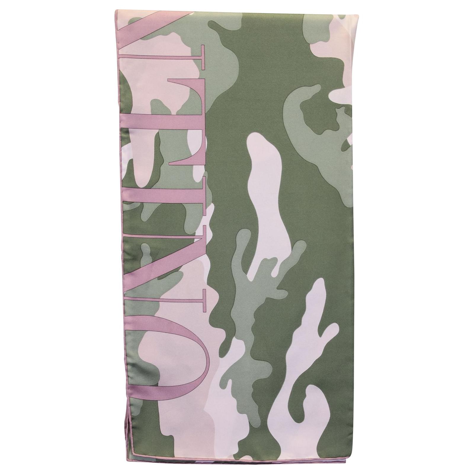 Valentino camouflage clearance scarf