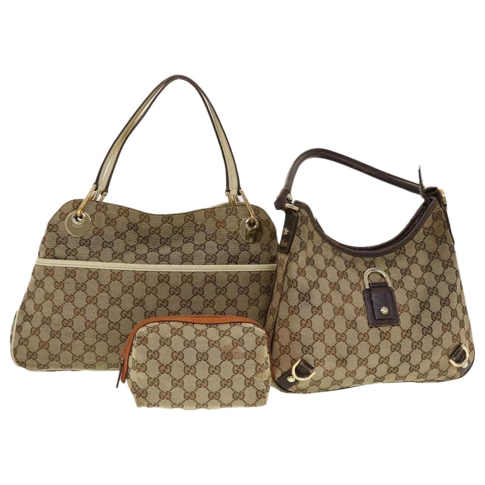 Gucci Shoulder Bag in Beige Monogram Canvas and Black Leather