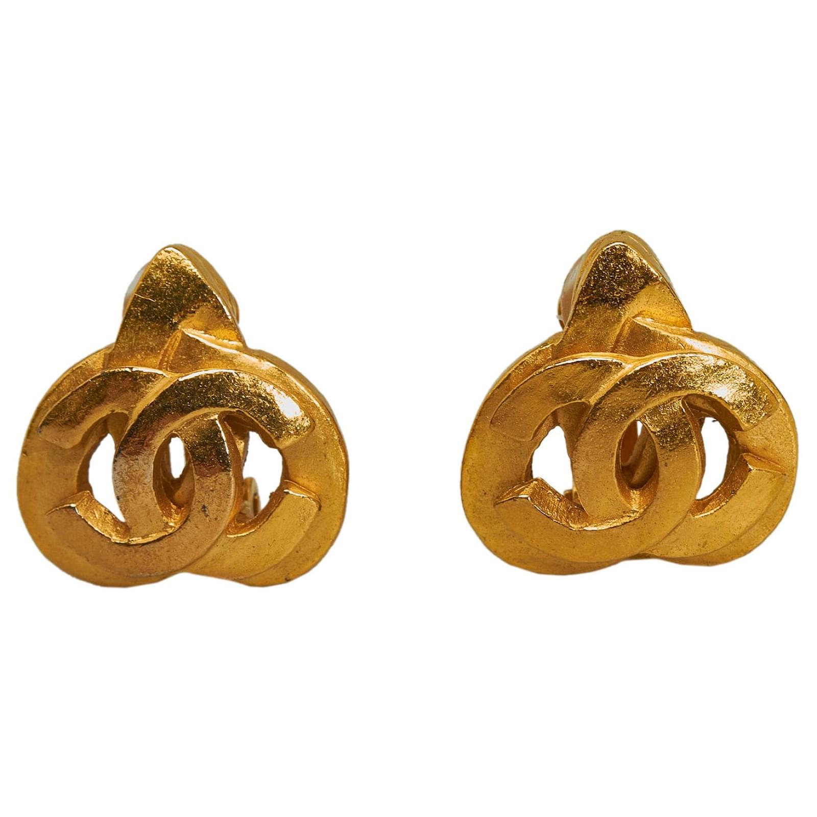 Chanel Gold CC Heart Clip-on Earrings