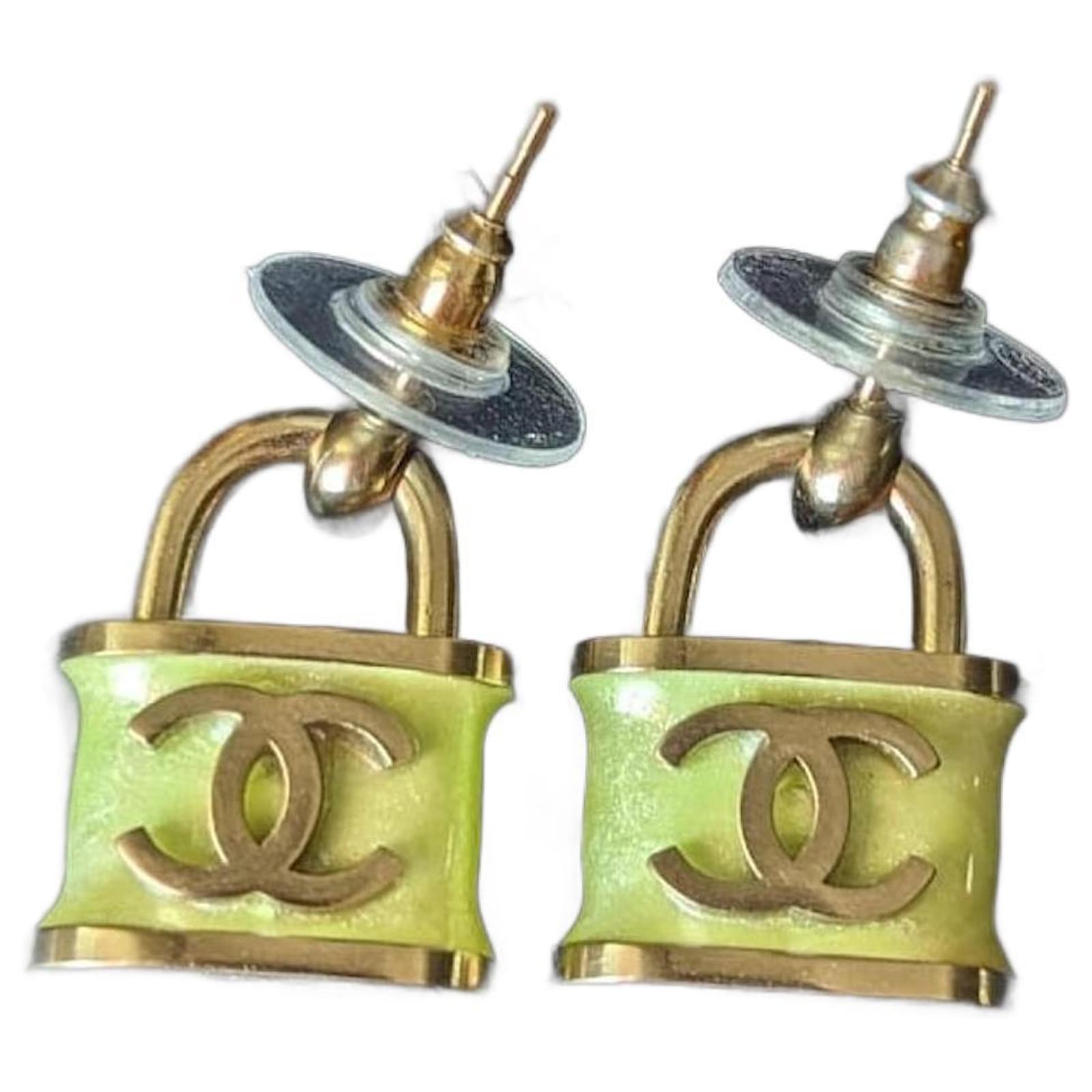 Earrings Chanel CC B18P Logo Iridescent Green Padlock Enamel Earrings Rare Box Tag
