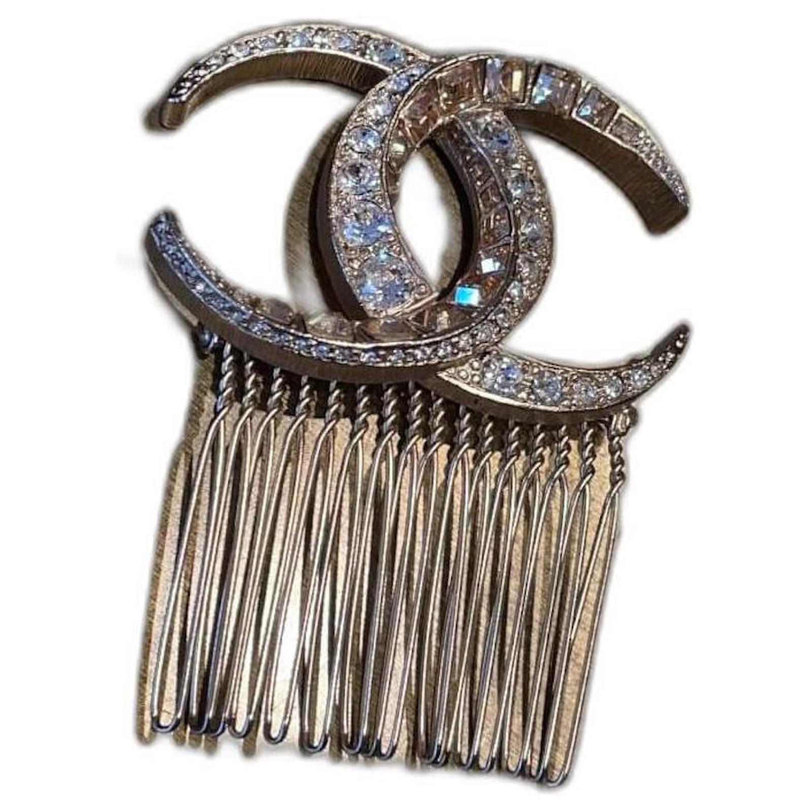 Chanel Hair accessories Silvery Golden Metal ref.959582 - Joli Closet