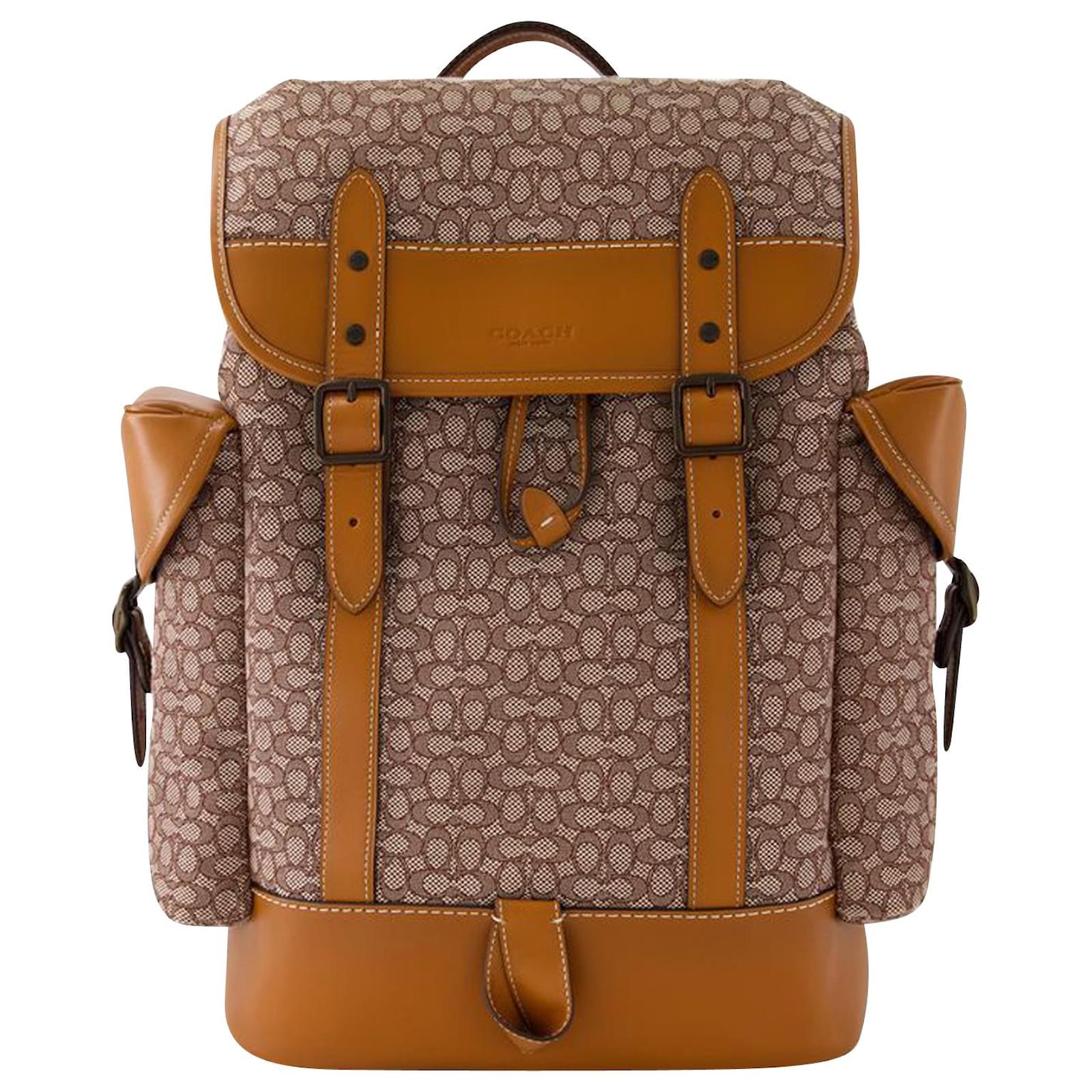 Hitch Backpack - Coach - Leather - Cocoa