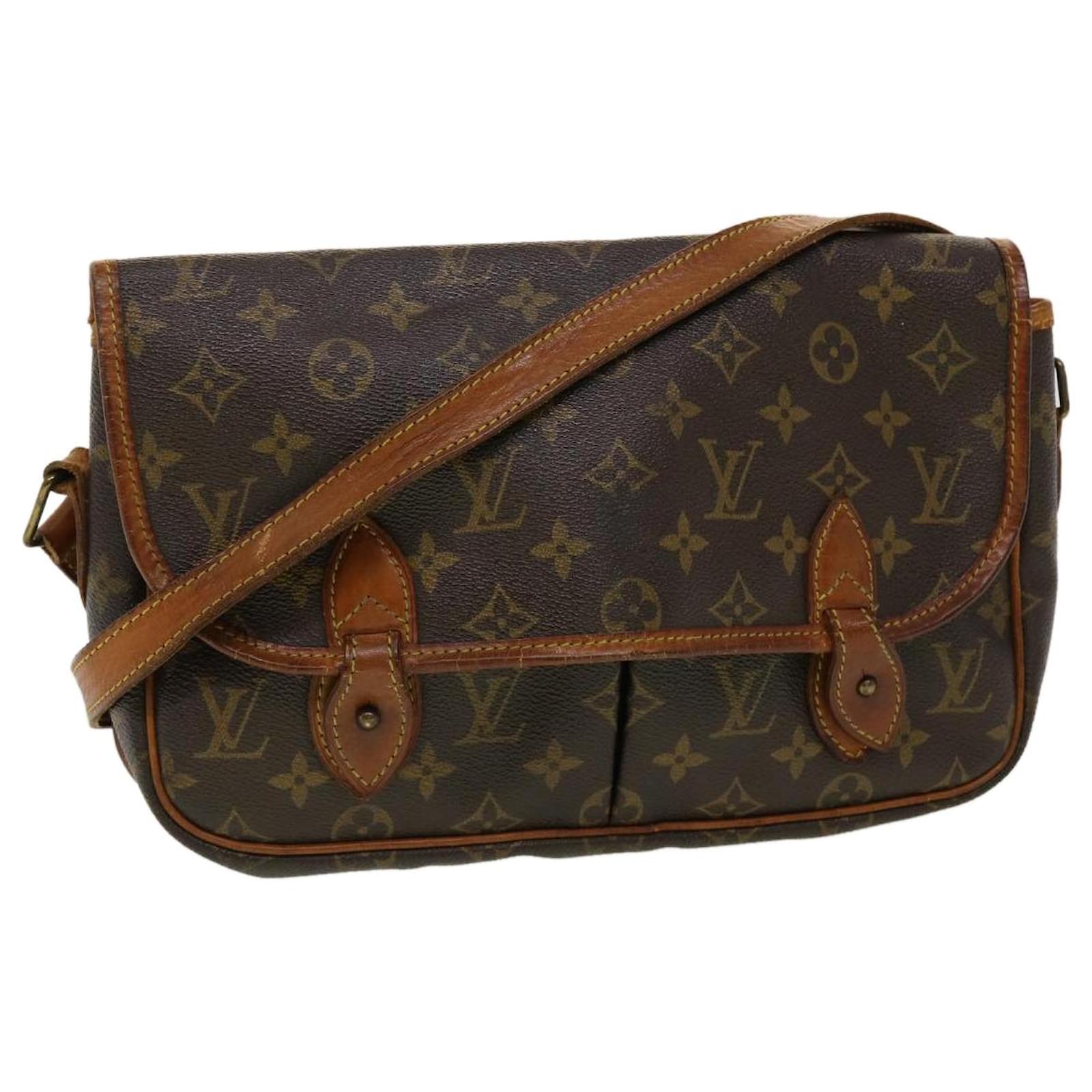 louis Vuitton monogram Gibeciere Pm bag