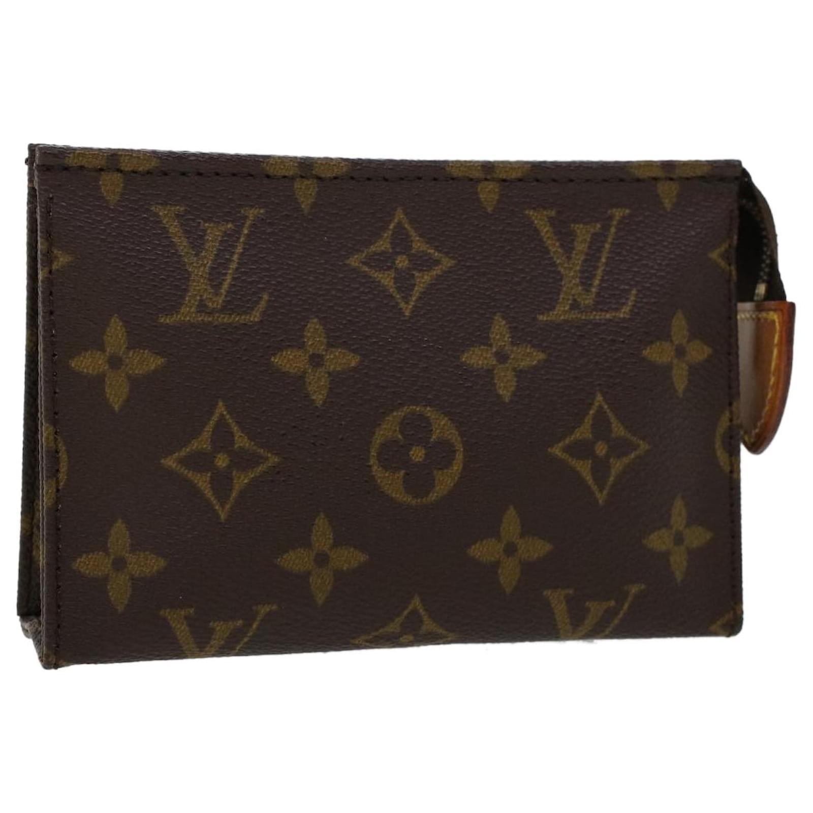 Authentic LOUIS VUITTON Toiletry Pouch 15 Monogram M47546