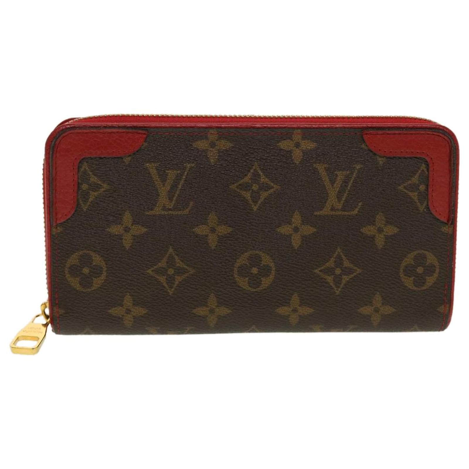 Louis Vuitton Retiro Monogram Zippy Wallet