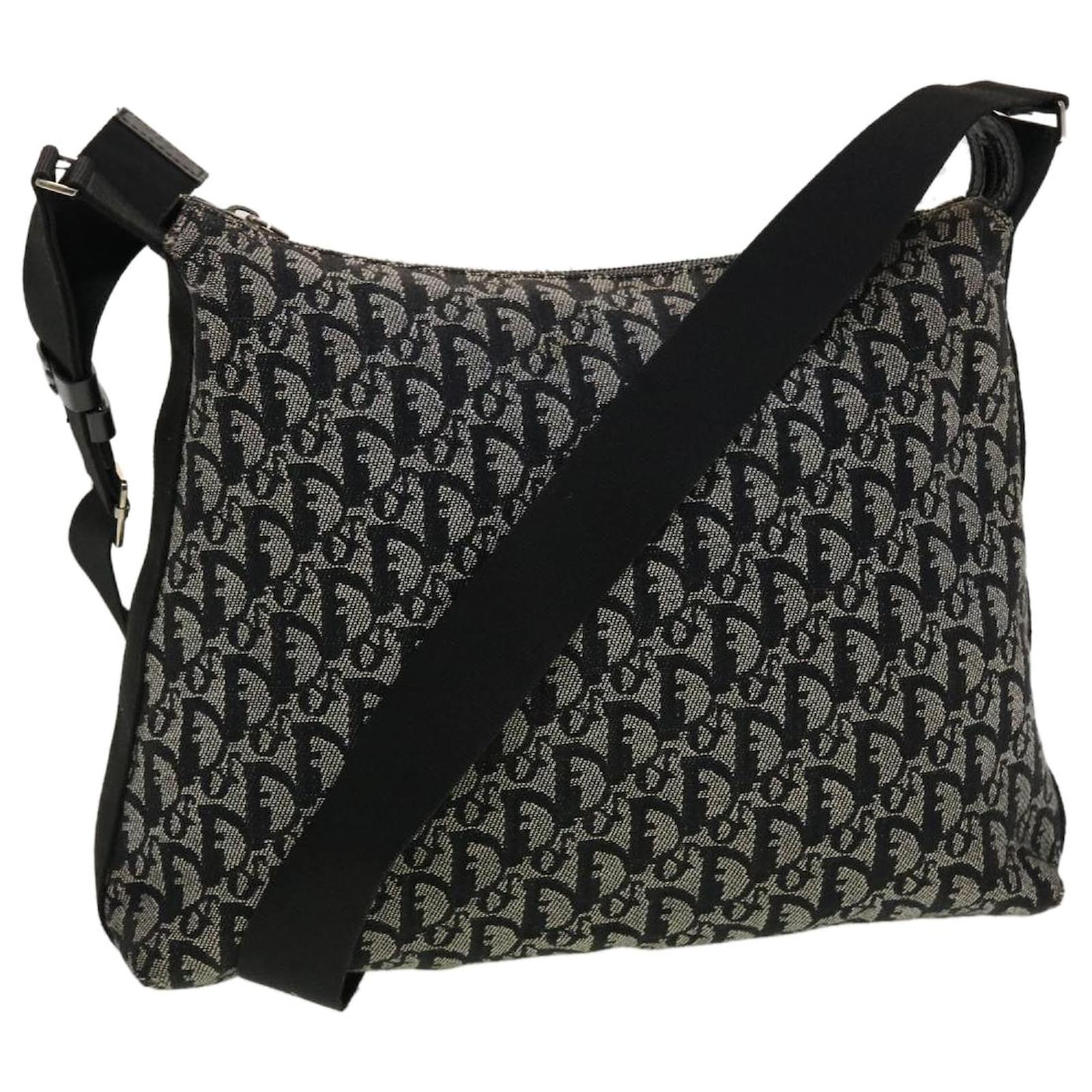 Christian Dior Trotter Canvas Shoulder Bag Black Auth rd5340 Cloth