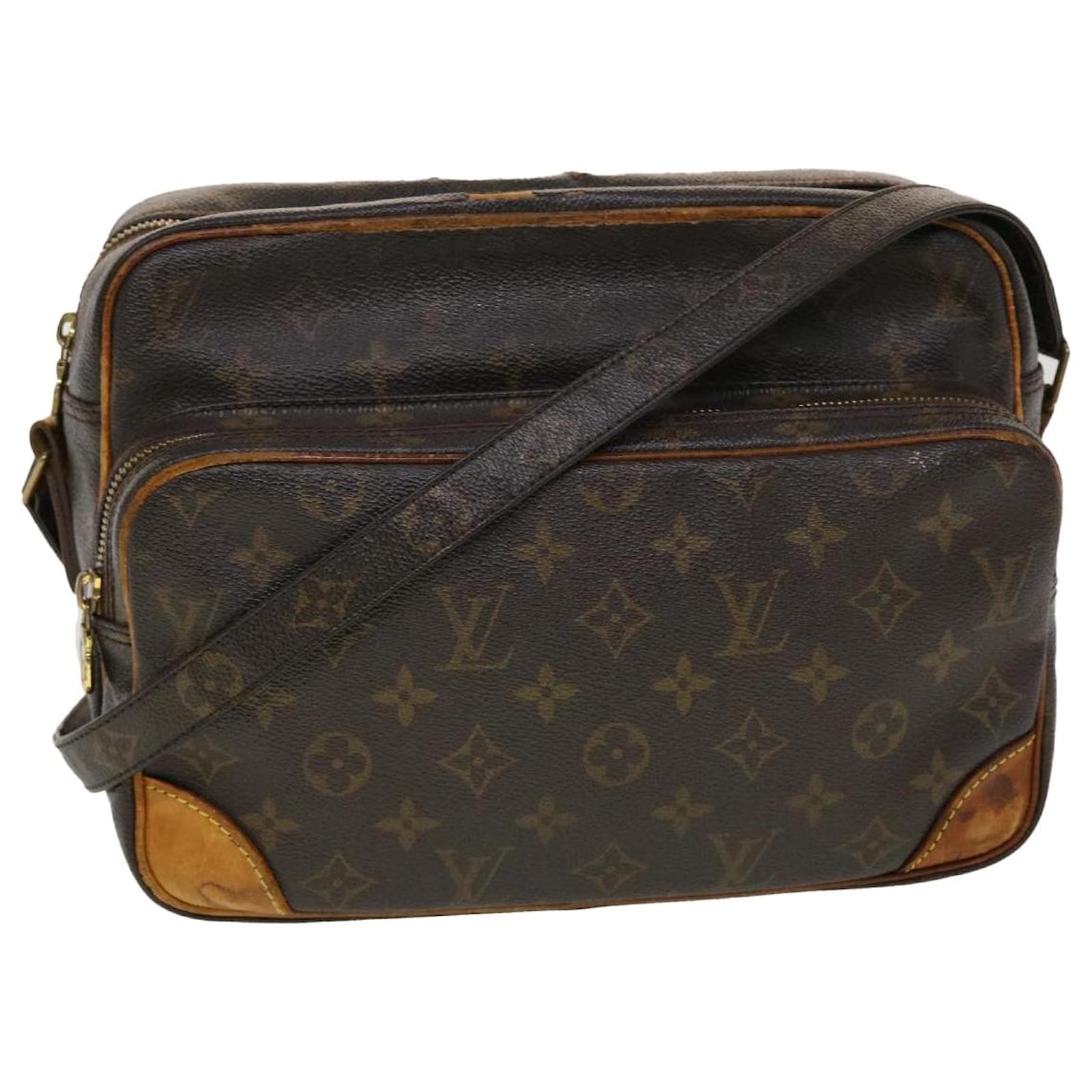LOUIS VUITTON Monogram Nile Shoulder Bag M45244 LV Auth 32479 Cloth  ref.699210 - Joli Closet
