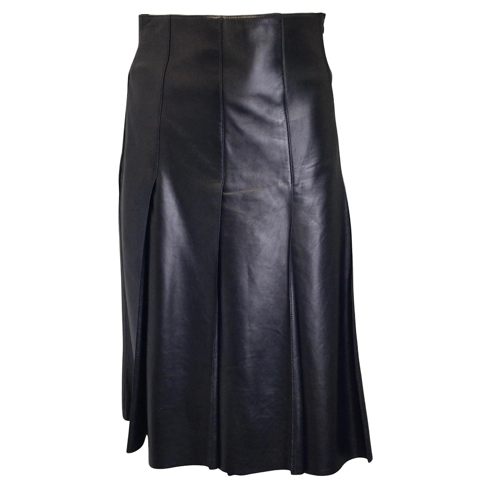 Prada Black Pleated Leather Skirt ref.965298 - Joli Closet