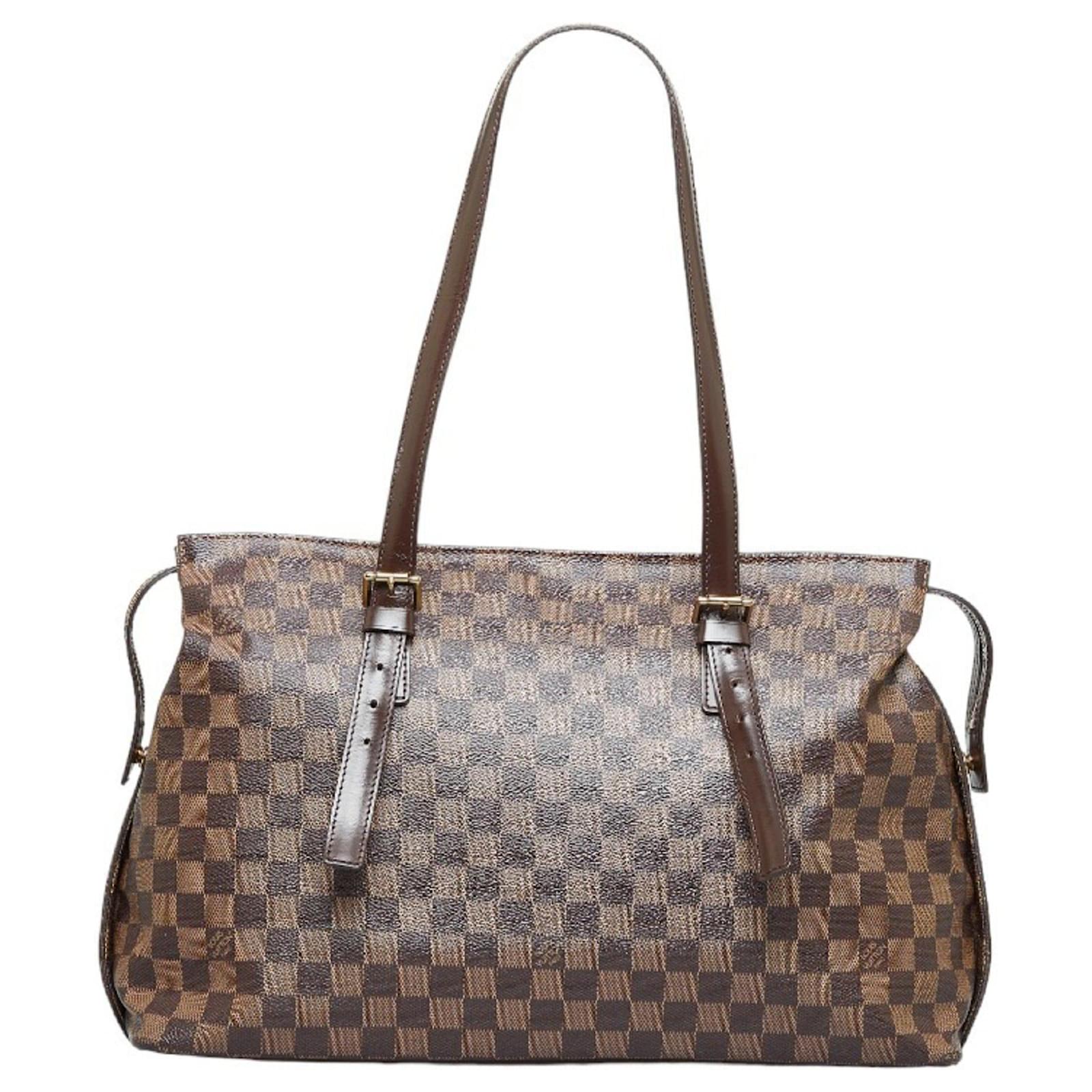 Louis Vuitton Chelsea Brown ref.59820 - Joli Closet