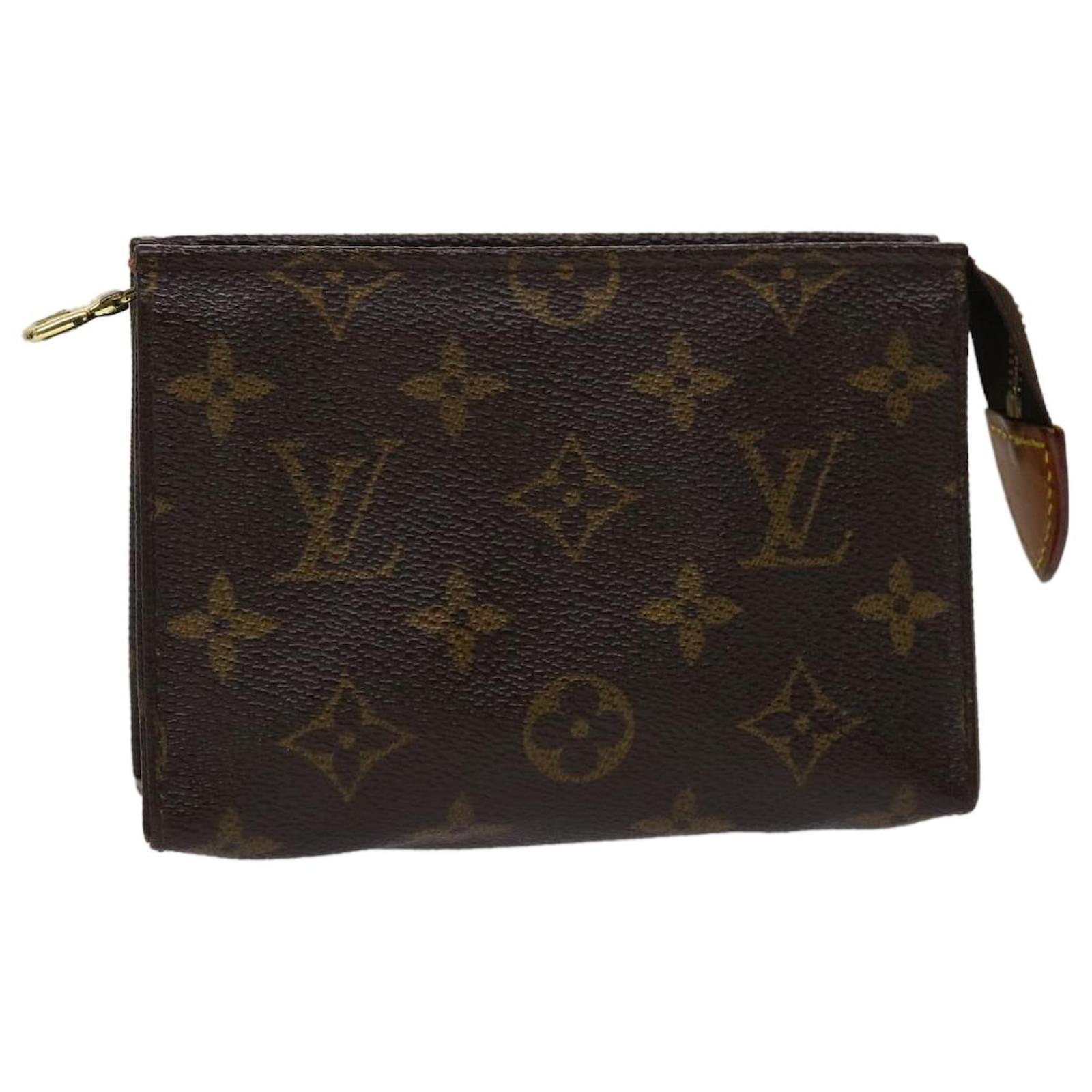 Louis-Vuitton-Monogram-Poche-Toilette-15-Clutch-Bag-M47546 – dct-ep_vintage  luxury Store
