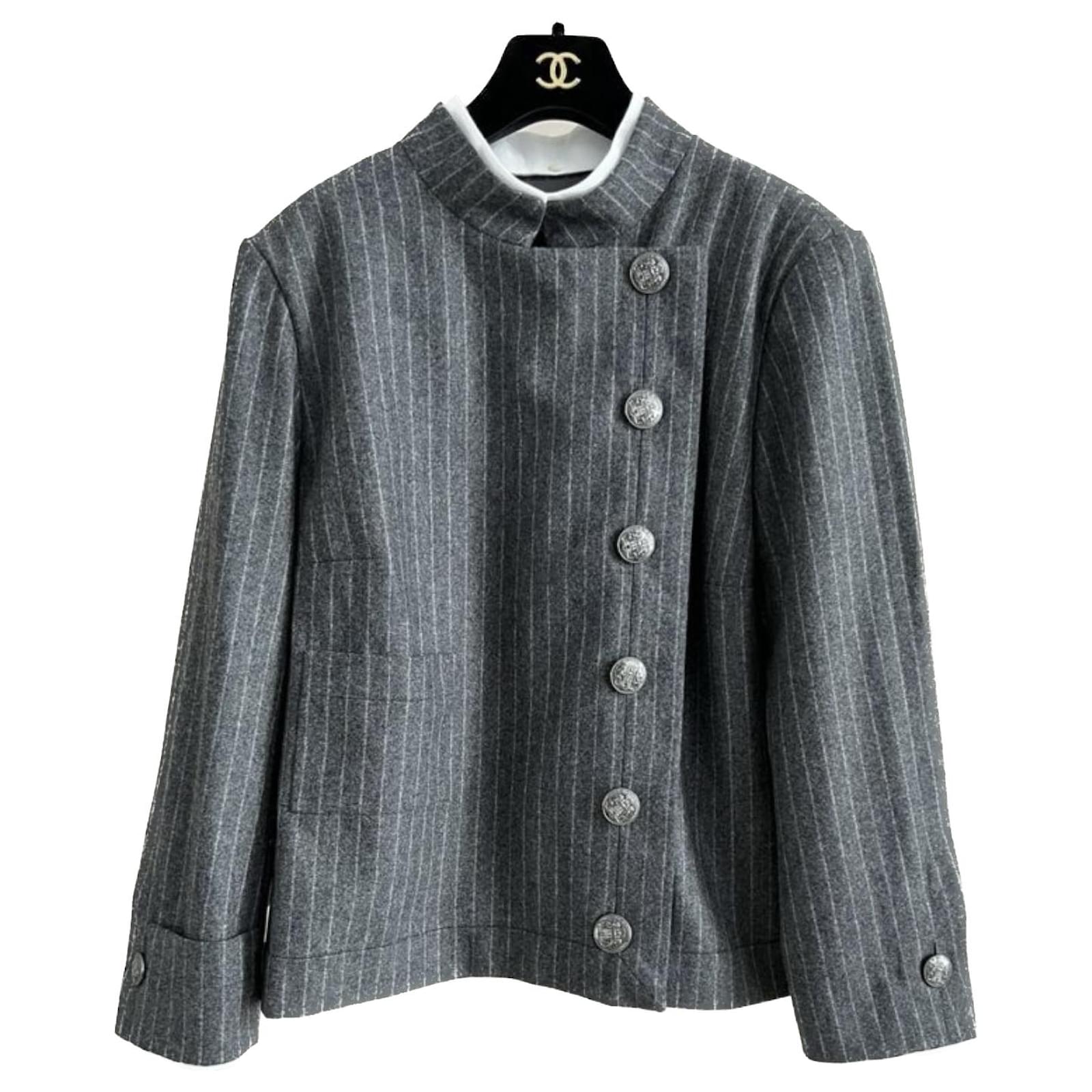 NEW CHANEL 18A HAMBURG NAVY BLUE WHITE CC BUTTONS WOOL TWEED JACKET COAT 34