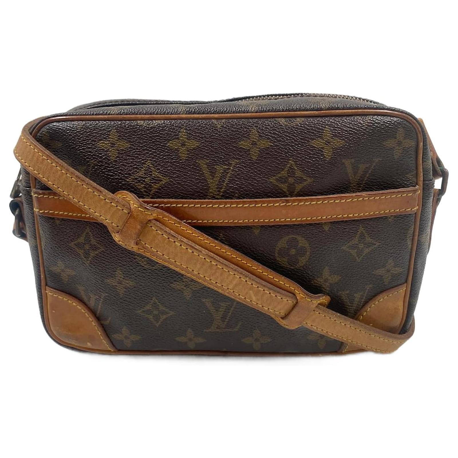 Louis Vuitton, Bags, Authentic Louis Vuitton Trocadero 23 Shoulder Bag