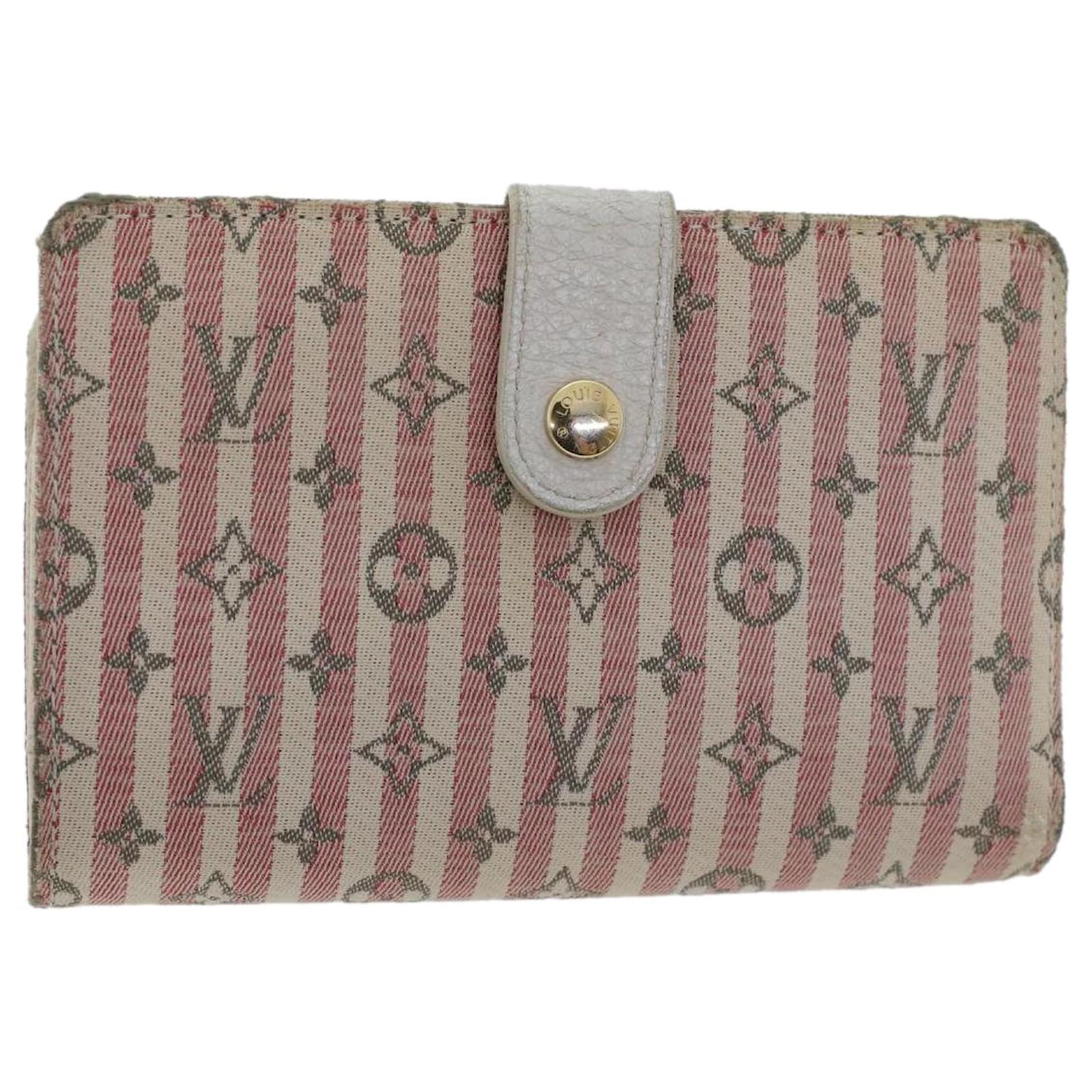 Louis Vuitton Croisette Pink Leather Wallet (Pre-Owned)