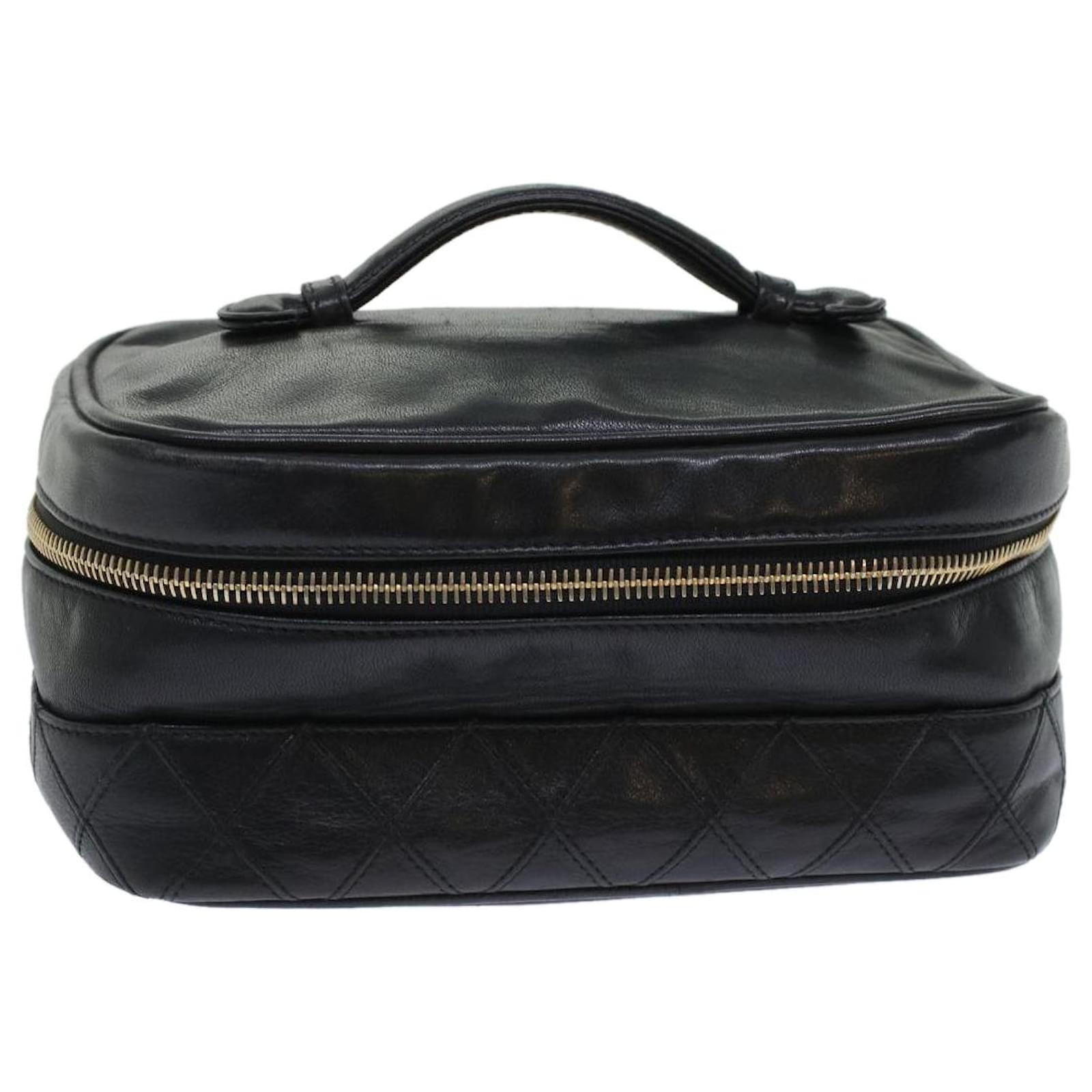 Chanel Bag Cosmetic Bags