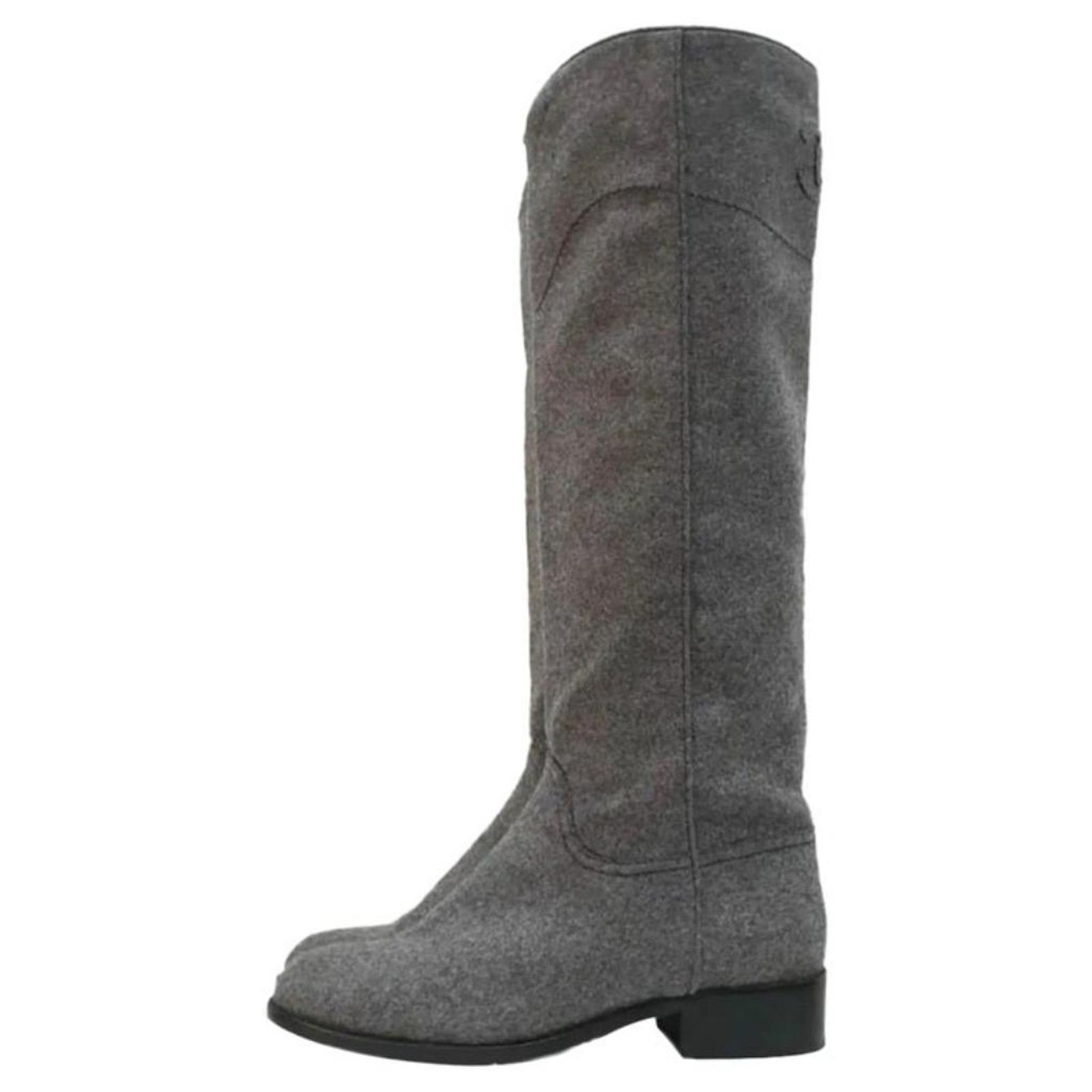 Chanel Gray Wool CC Logo Riding Boots Grey ref.969608 - Joli Closet