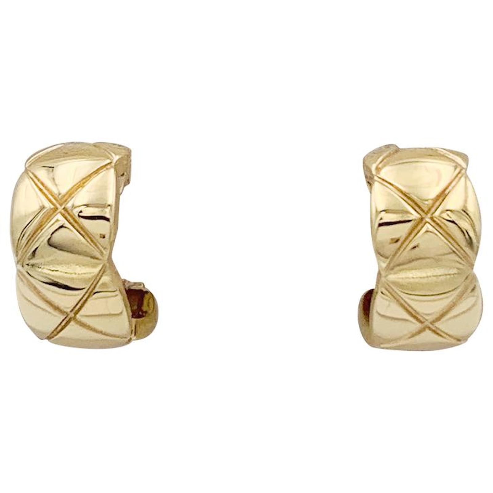 Earrings Chanel, Coco Crush, yellow gold. White gold ref.970391