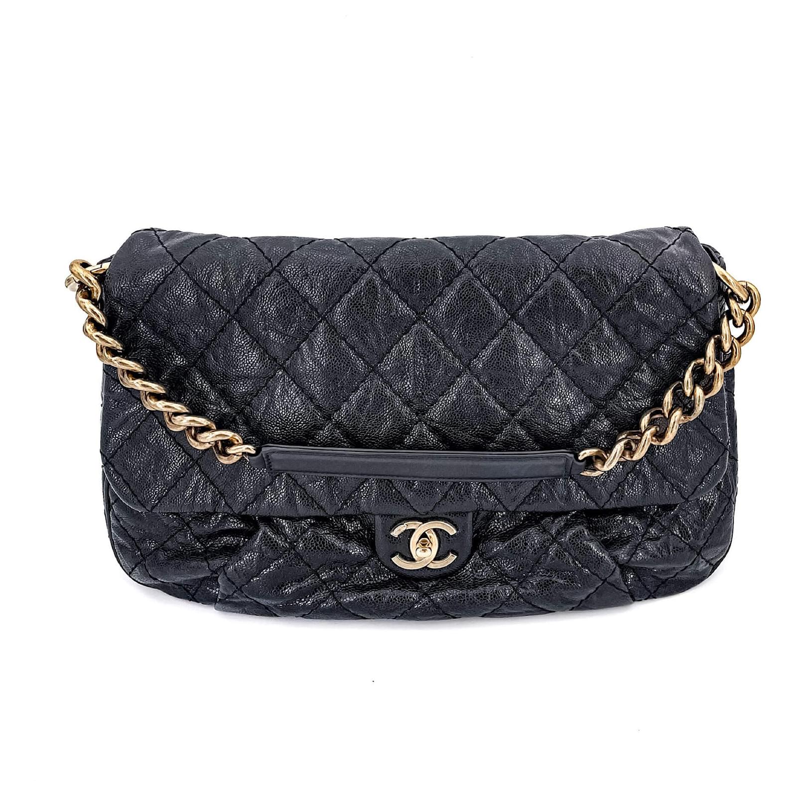 Handbags Chanel Jumbo Distressed Caviar Black Bag