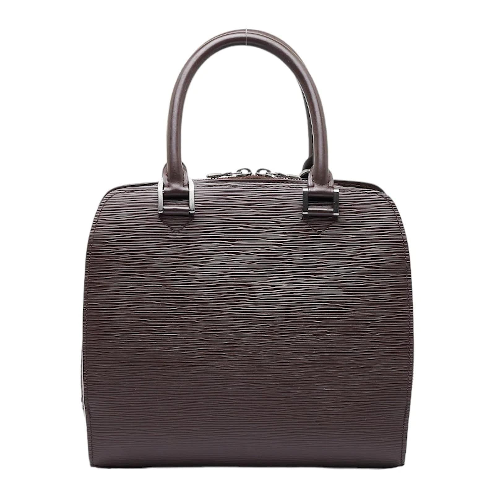 Louis Vuitton Epi Pont-Neuf M5205D Brown Leather Pony-style calfskin  ref.970560 - Joli Closet