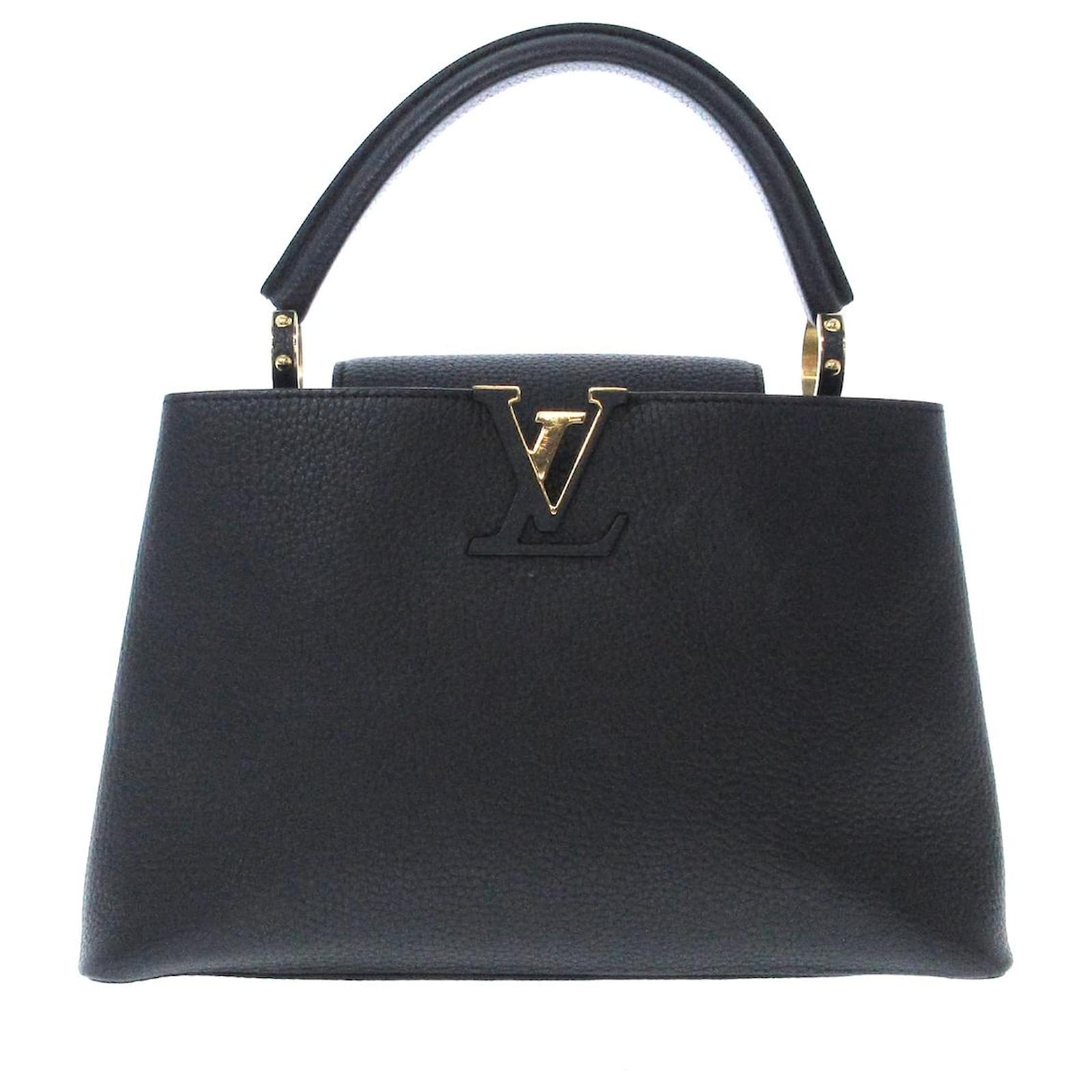 Louis Vuitton Capucines Black Leather ref.971839 - Joli Closet