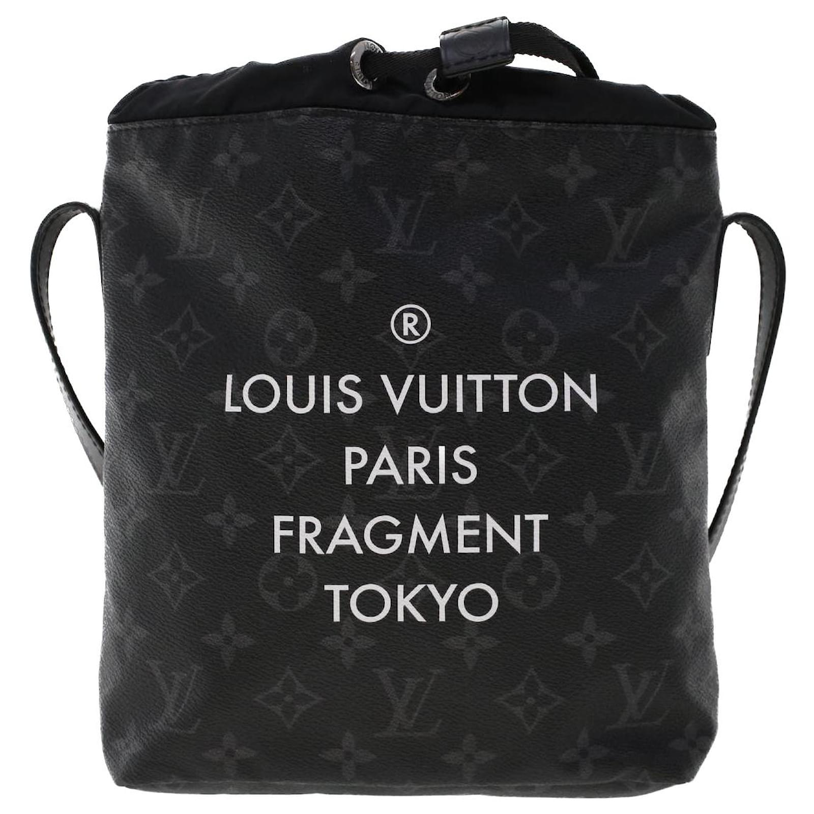 Louis Vuitton Nano Noe Grey Cloth ref.1000036 - Joli Closet