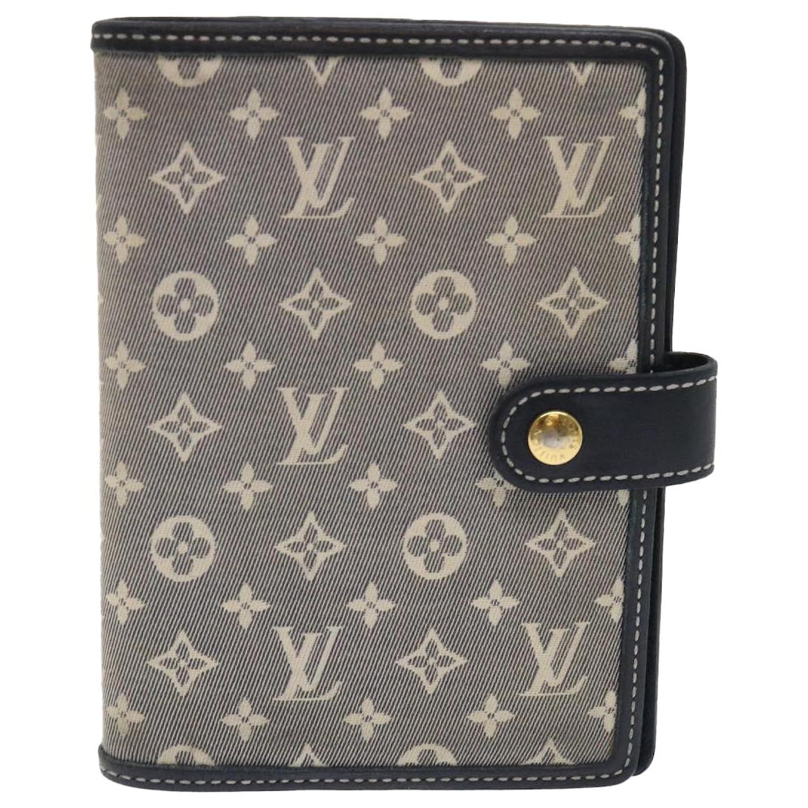 Louis Vuitton Agenda Cover in Grey Fabric – Fancy Lux