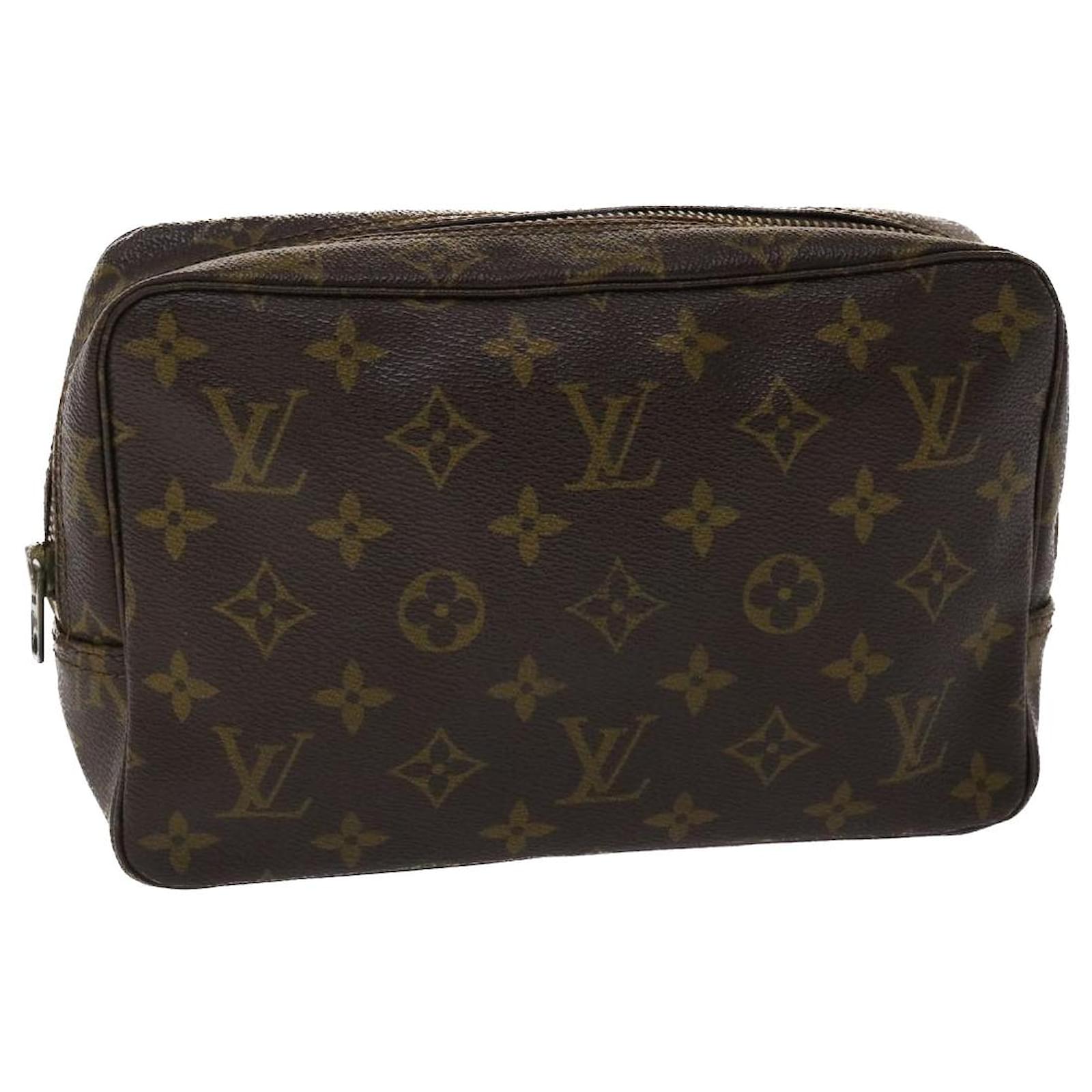 Louis Vuitton Trousse 23 Brown Monogram Canvas Makeup Bag