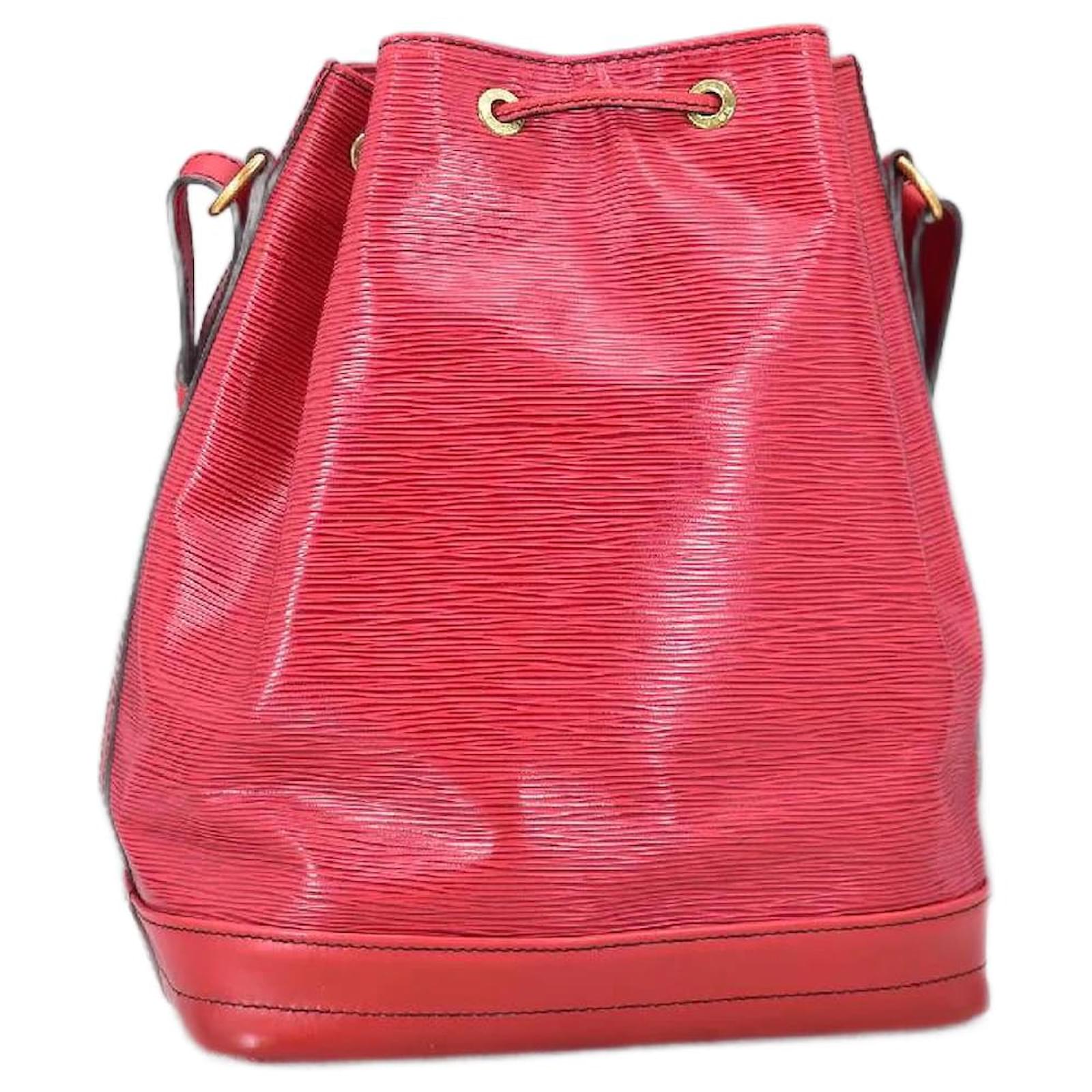 Louis Vuitton Epi Noe M44007 Red Leather Pony-style calfskin ref