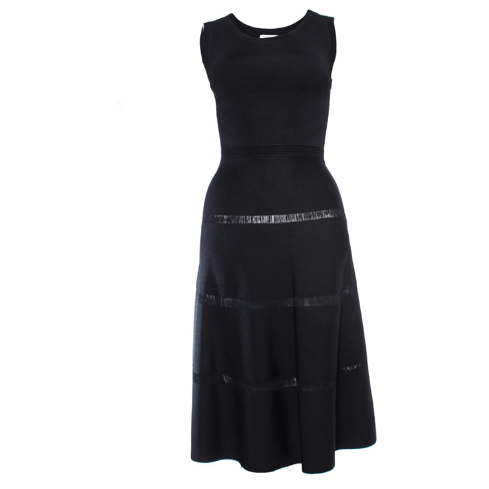 Sandro, Maxi stretch dress Black Viscose ref.1002386 - Joli Closet Sandro, Maxi stretch dress Black Viscose ref.1002386 - Joli Closet