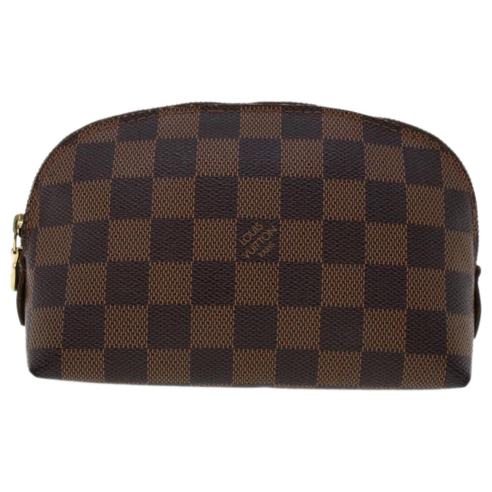 Louis Vuitton cosmetic pouch Brown Cloth ref.1004679 - Joli Closet