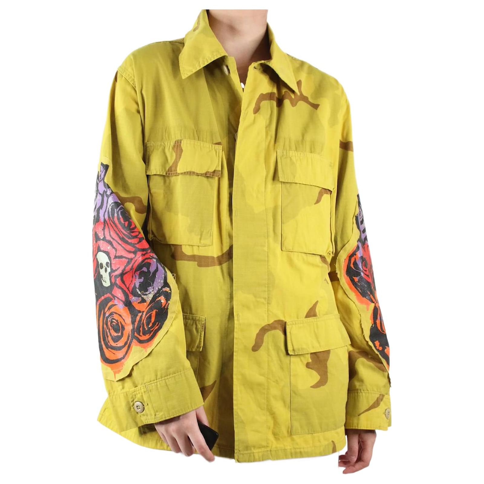 Yellow camouflage jacket with rosy skull print size M