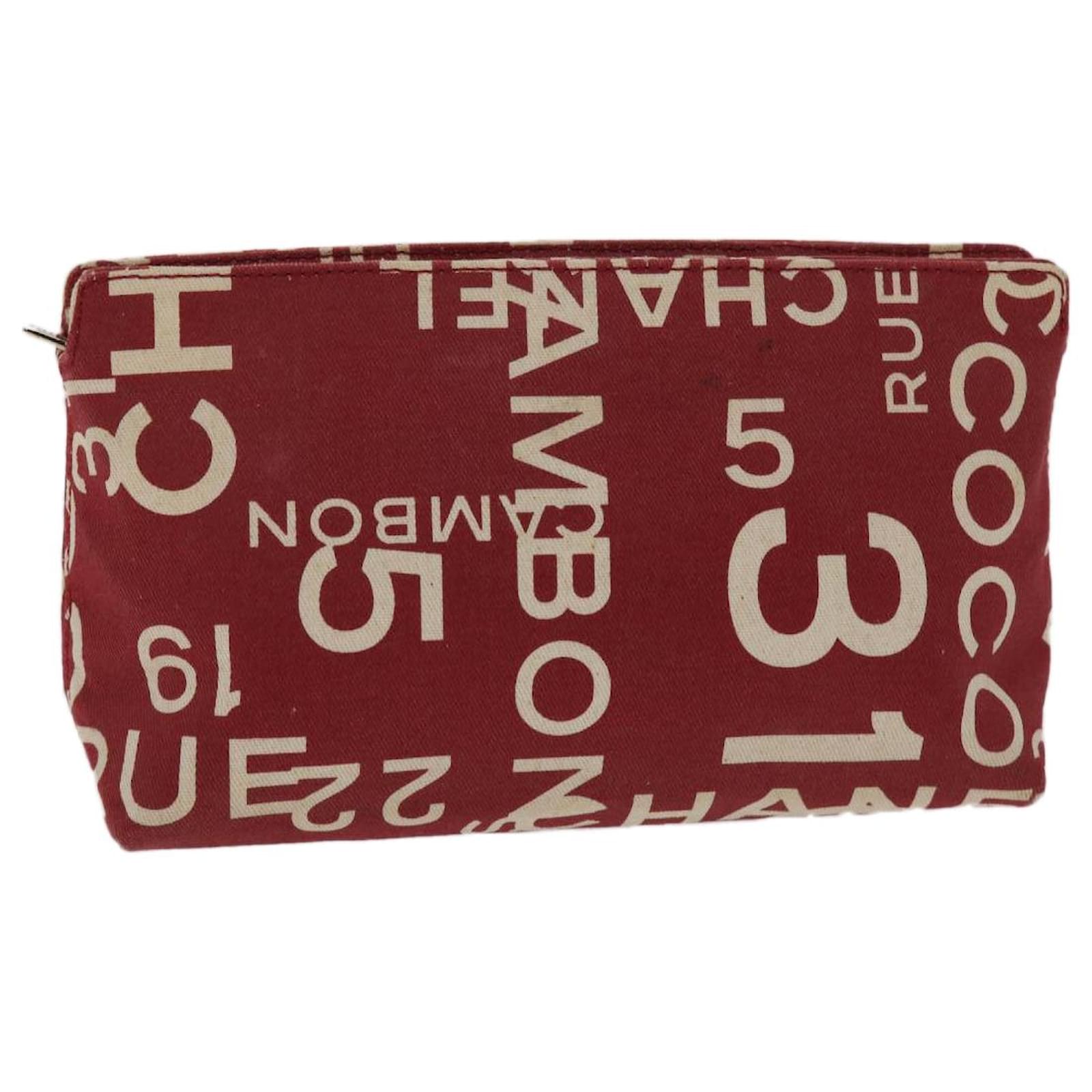 CHANEL Beaute Makeup Vintage New Cosmetic Bag 6 x 4.5 x 2 Deep Red Velvet  & Box
