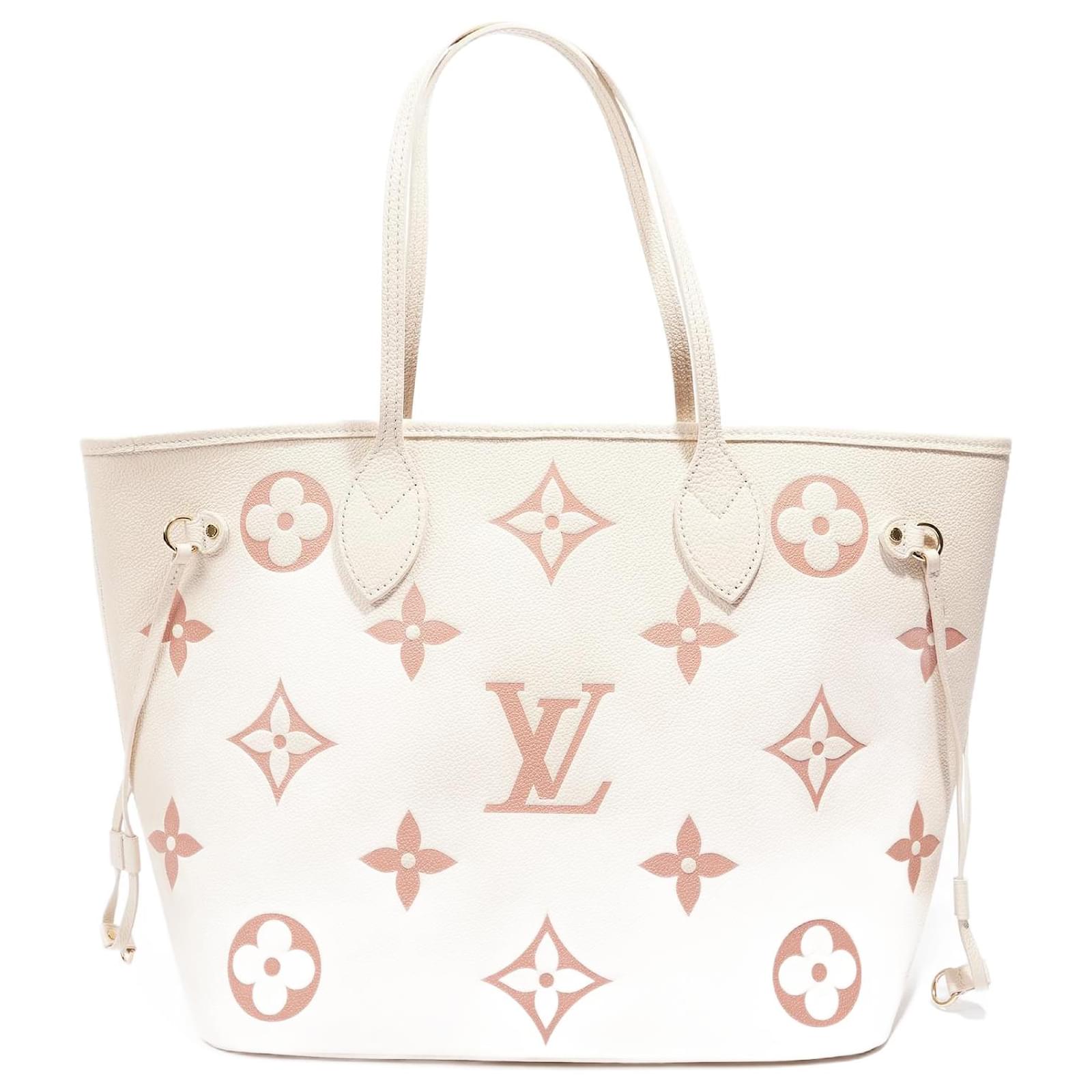 LOUIS VUITTON Women's Neverfull Leather in Cream