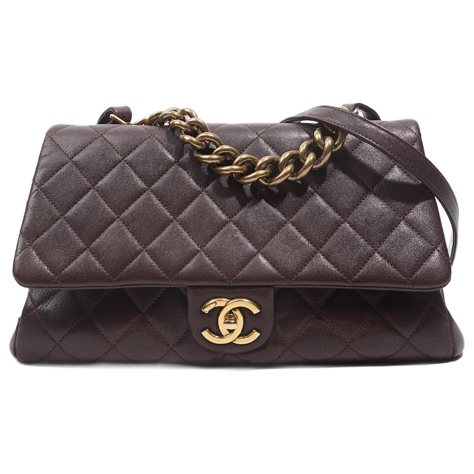 Chanel Womens Trapezio Purple Leather ref.1006310 - Joli Closet