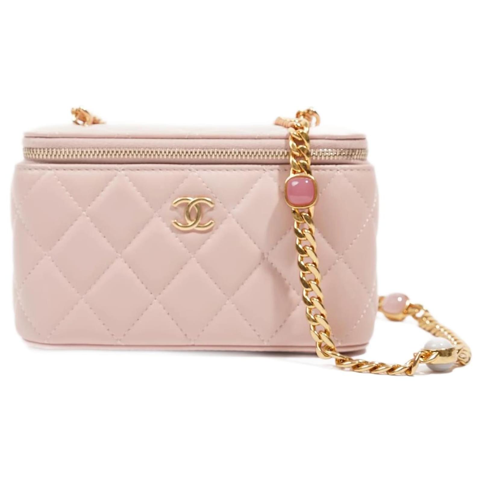 Chanel Womens Vanity Case With Jewel Chain Pink Leather ref.1006333 - Joli  Closet