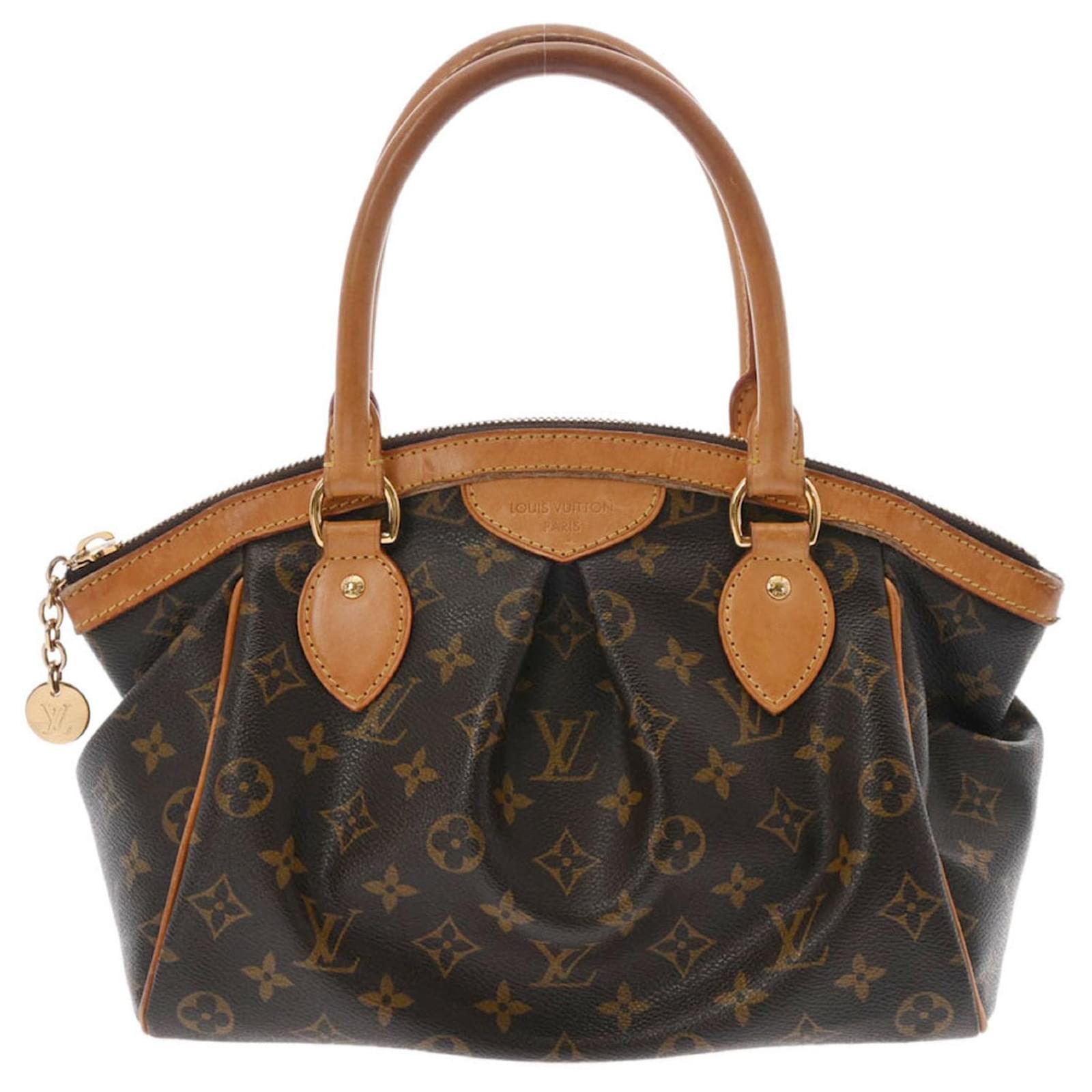 The Louis Vuitton Palermo: For The Sophisticated Woman