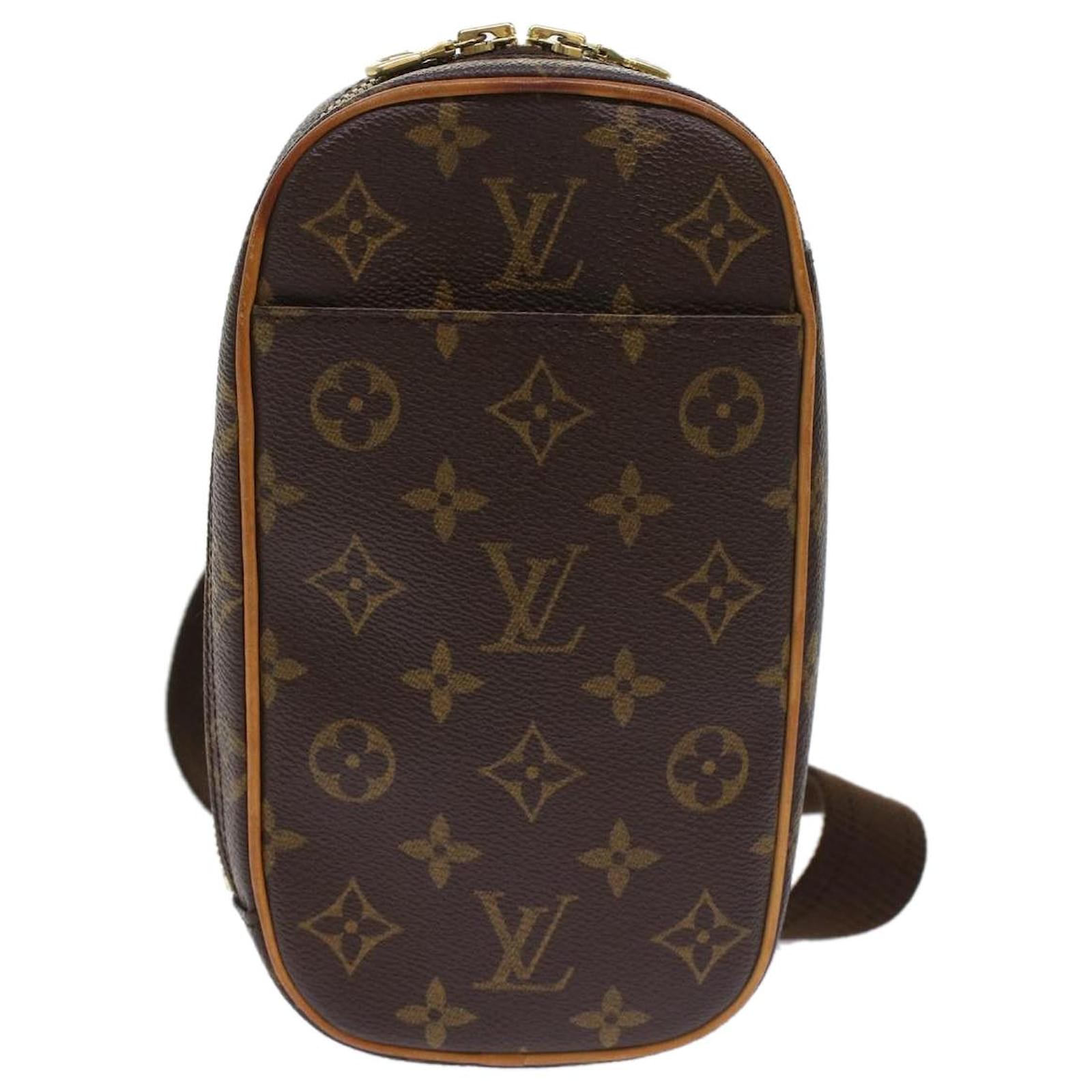 LOUIS VUITTON Monogram Pochette Gange Shoulder Bag M51870 LV Auth bs2074