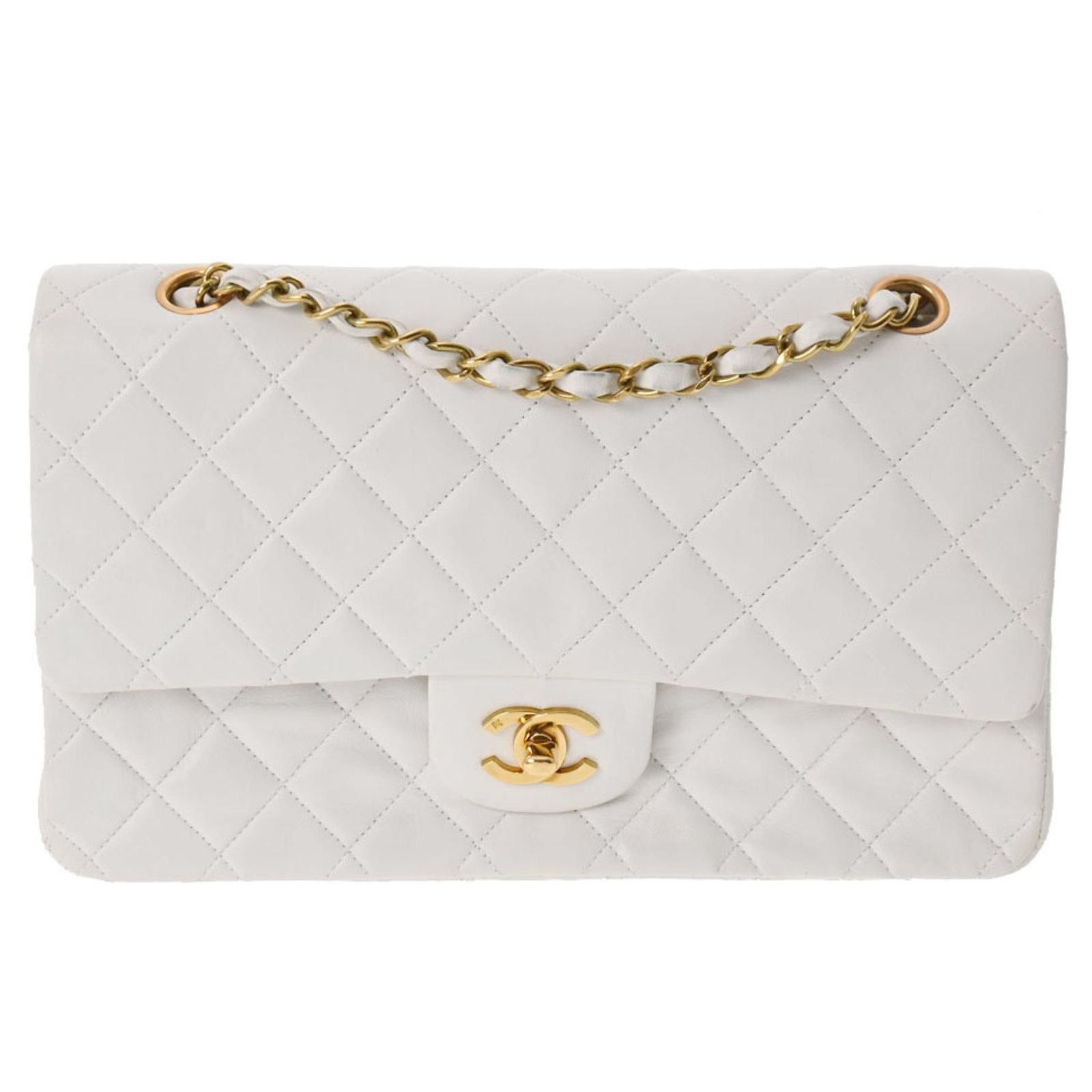 Timeless Chanel lined Flap Grey Leather ref.1007362 - Joli Closet