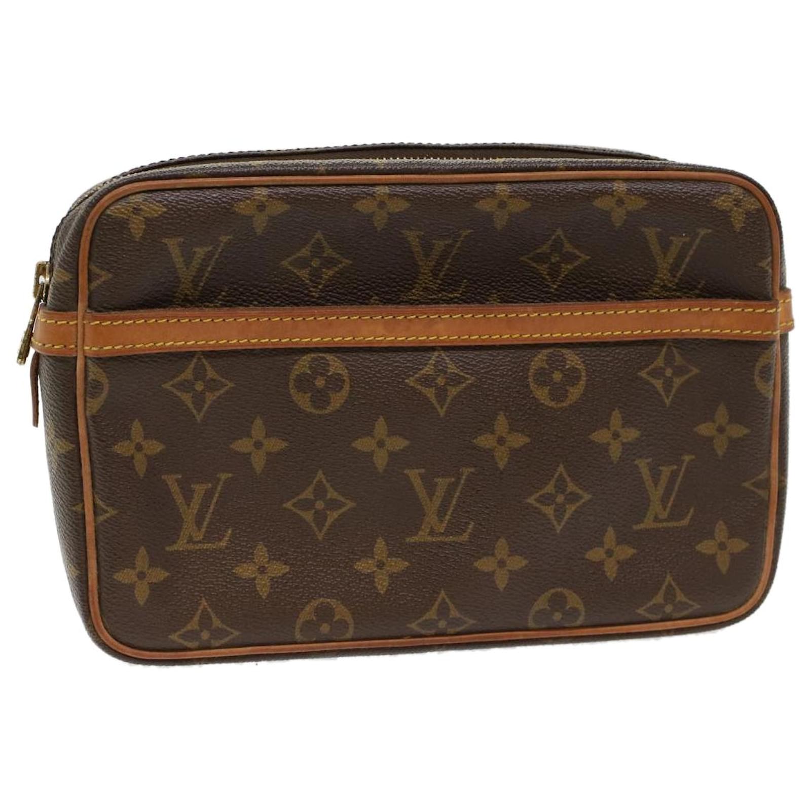 Louis Vuitton, Bags, Auth Louis Vuitton Clutch
