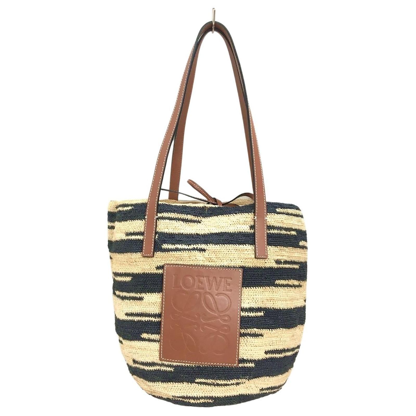 Loewe shigra 2025 basket bag