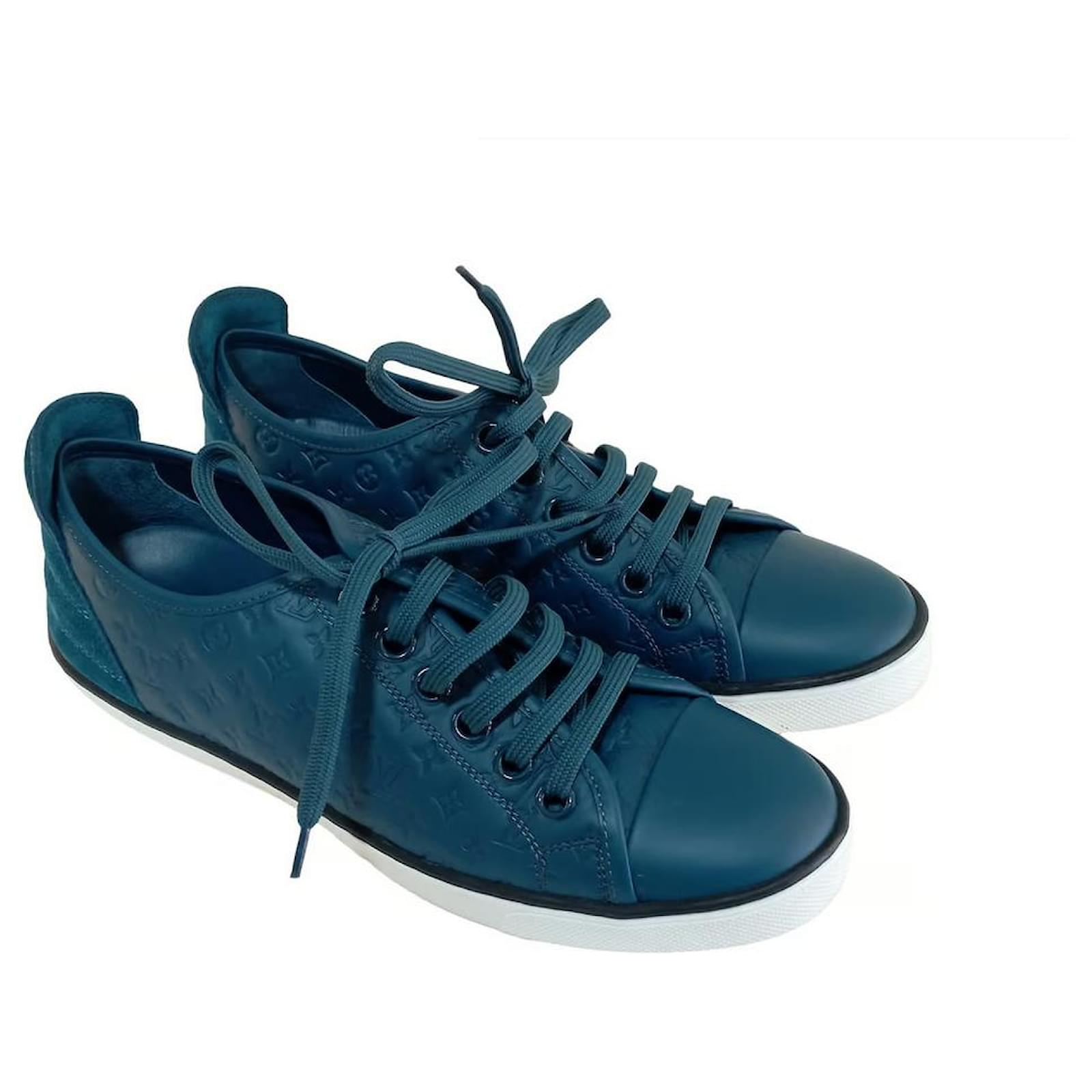 blue and white louis vuitton shoes