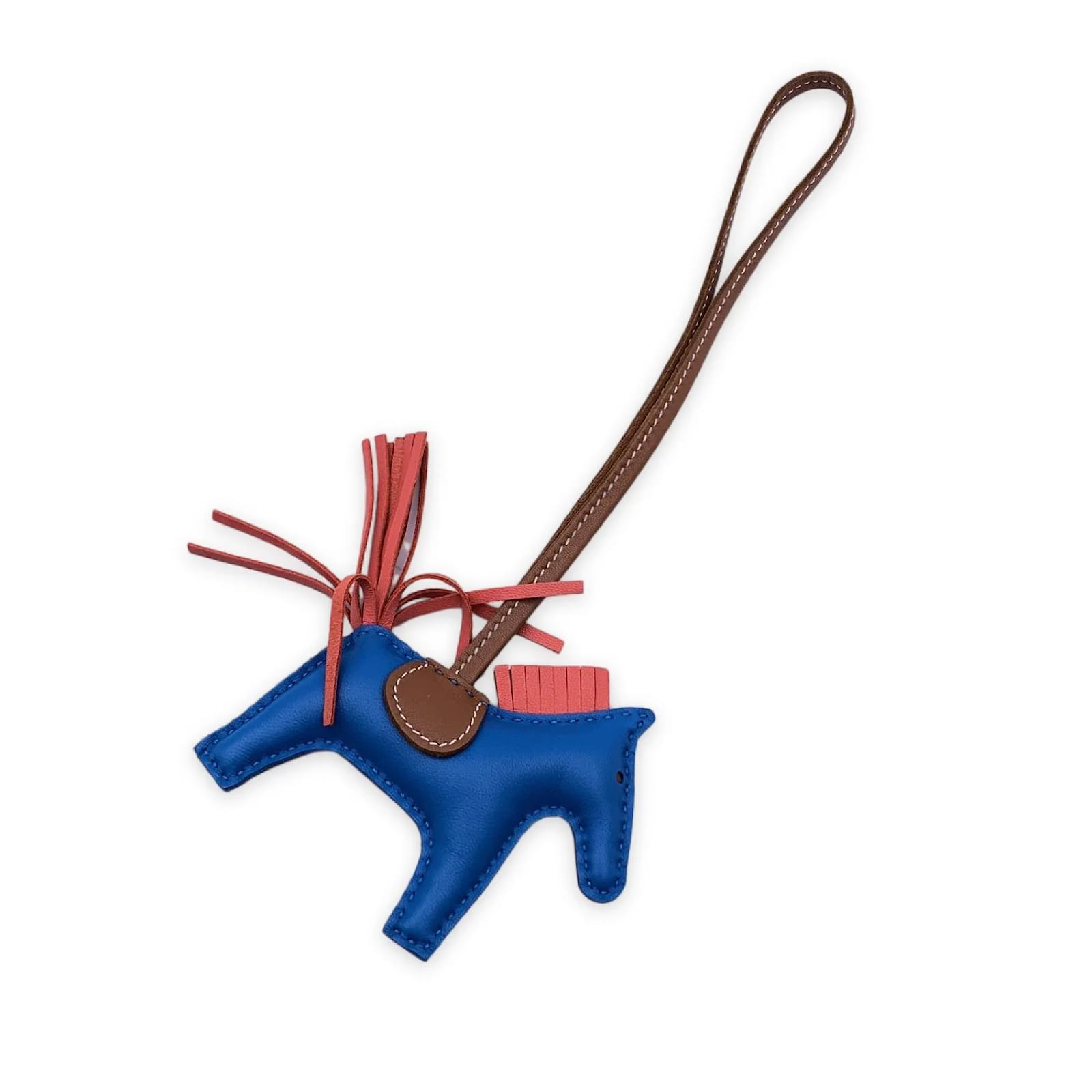 rodeo pm charm