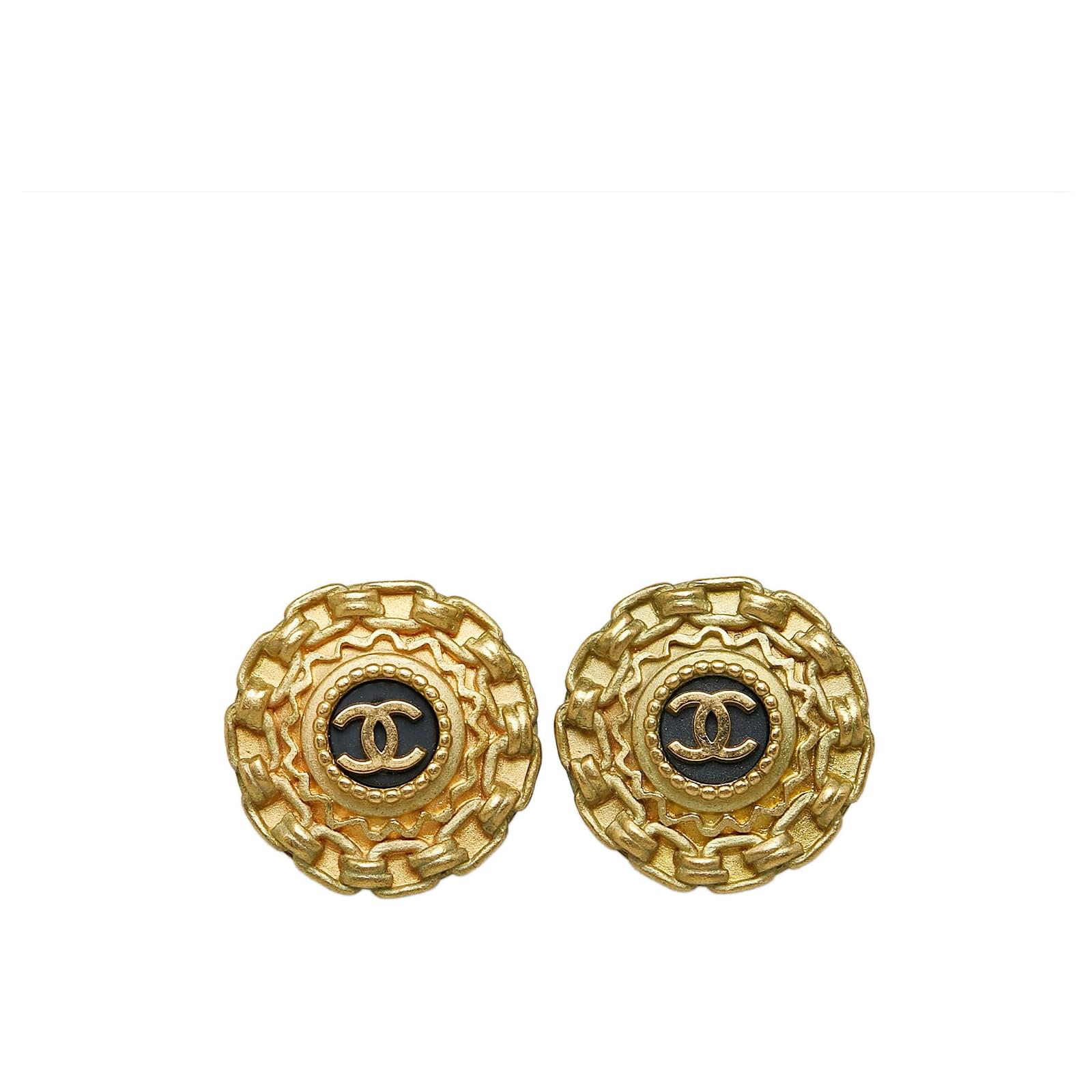 Chanel Gold CC Clip-On Earrings